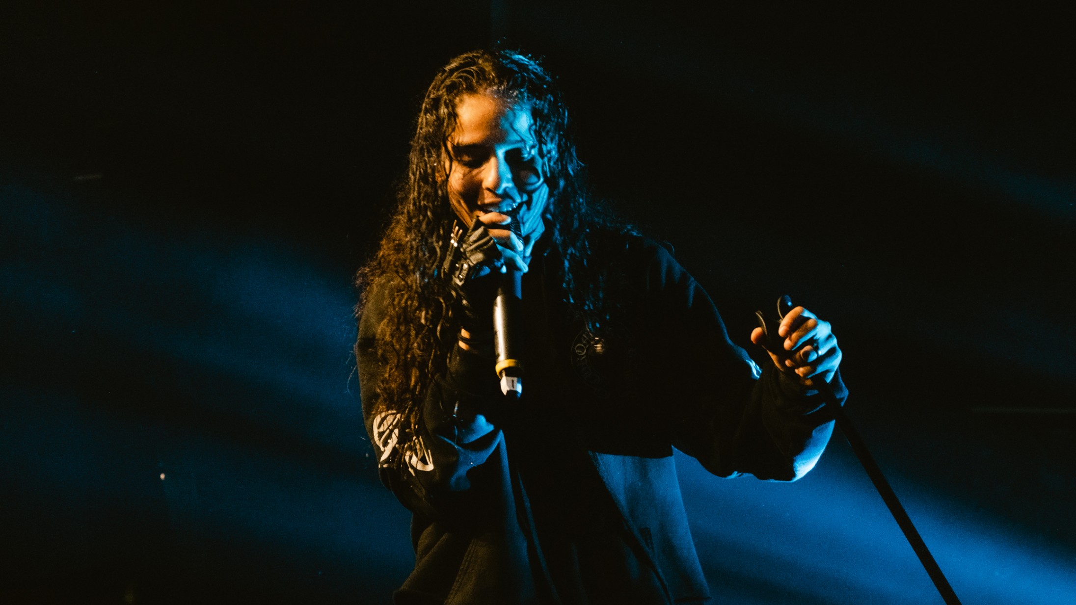 070 Shake fik alle med, da hun sluttede sin koncert i Lille Vega med et euforisk brag