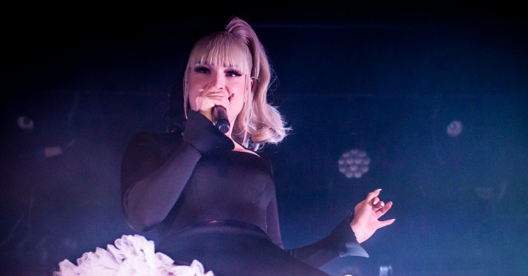 Over-the-top popdivaen Kim Petras sang sit hjerte ud i Vega