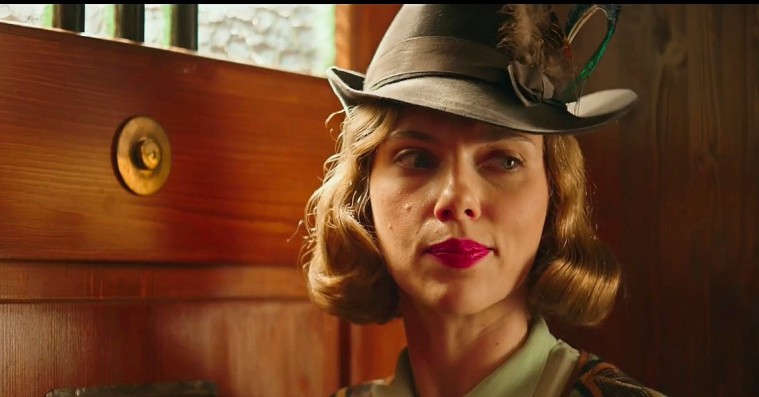 Er det en fordel for Scarlett Johanssons Oscar-chancer, at hun er nomineret for to roller?