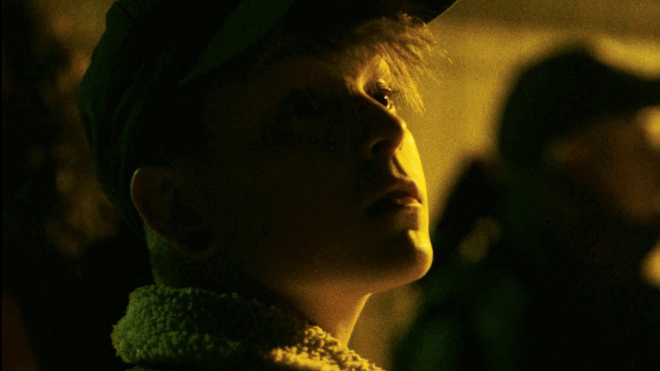 Tone Ottilie cementerer sin stortalentstatus med queer-perlen ’Babylebbe’