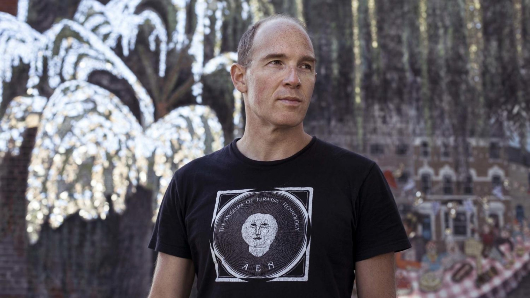 Caribous ‘Suddenly’ er et smukt værk, hvor legesyge og følsomhed går hånd i hånd