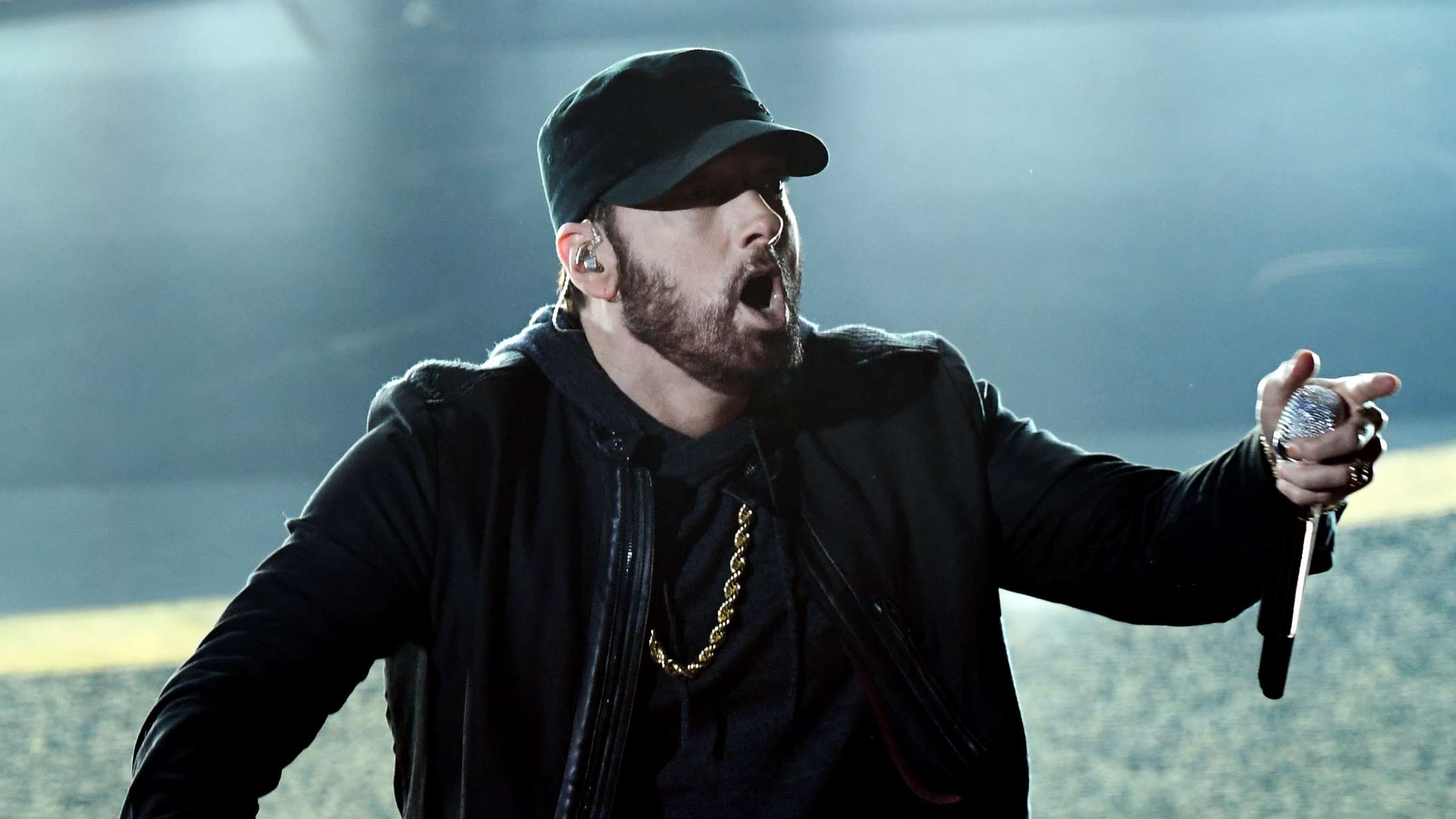 Se den hurtigrappende vinder af Eminems #GodzillaChallenge