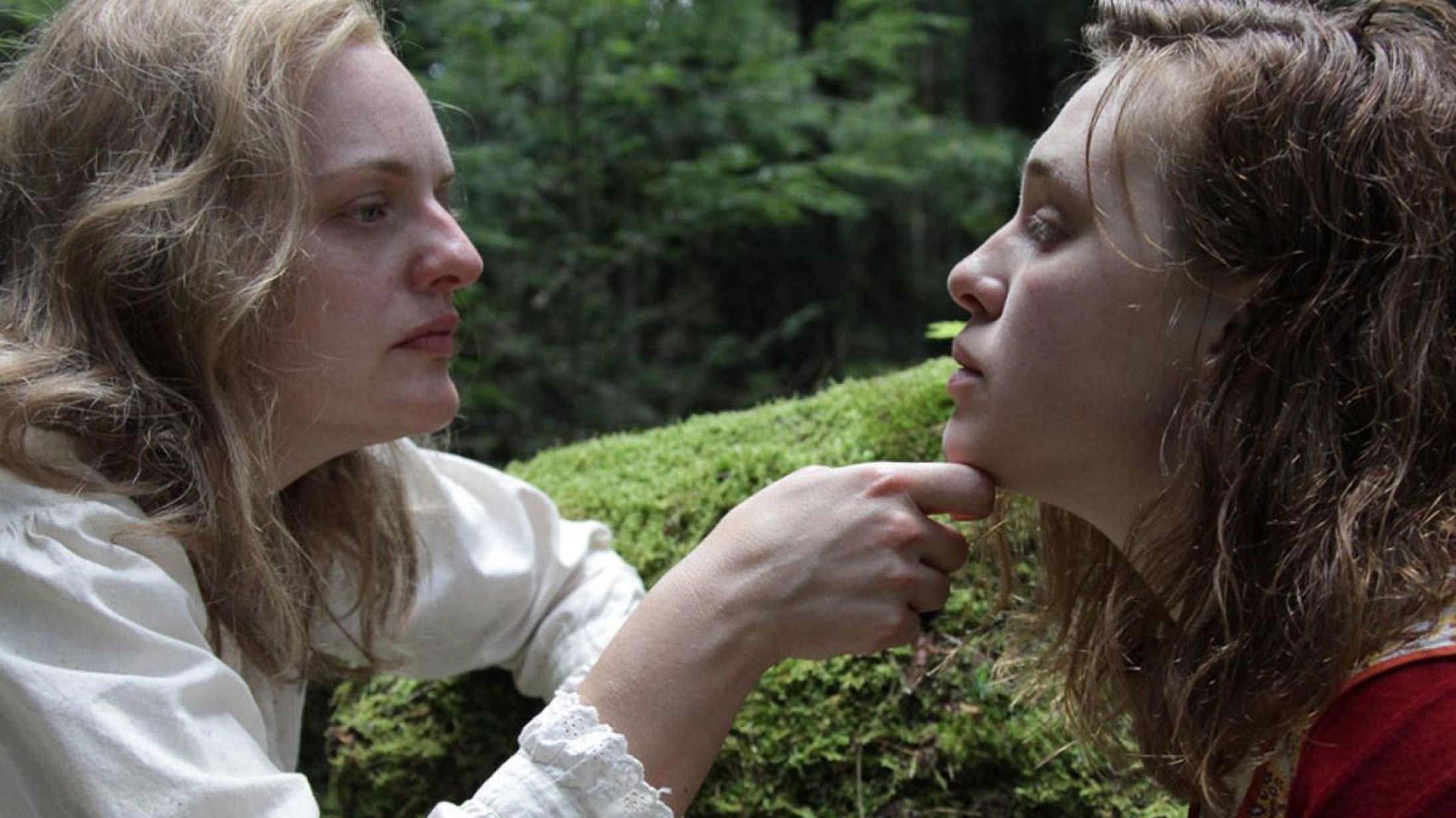 De amerikanske indiekvinder fører an i Berlin med Elisabeth Moss-tour de force og rørende abortdrama