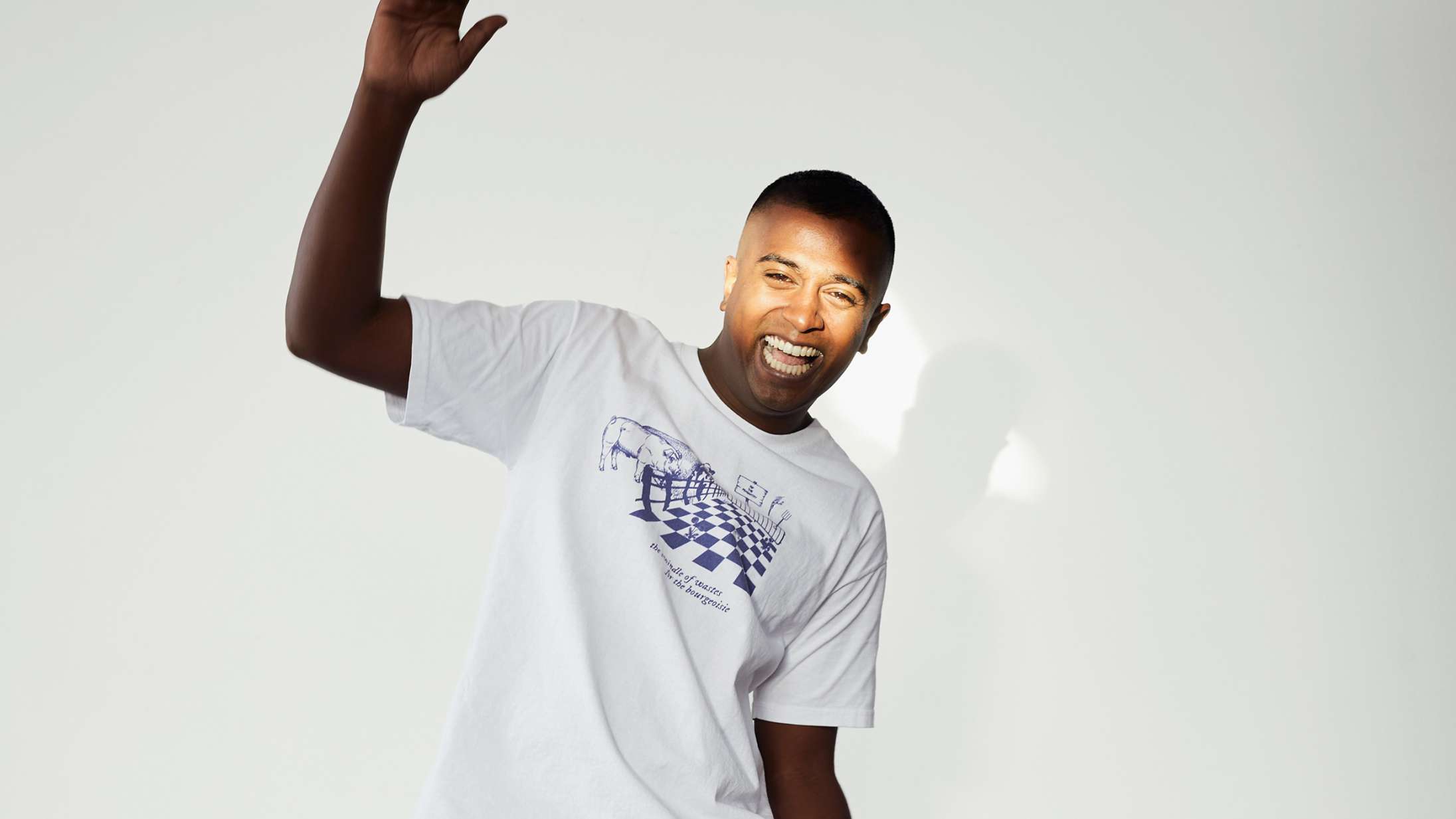 Lord Sivas forlovelse har ført til karrierens lyseste sange: »Jeg skriver i kærlighedens tegn«