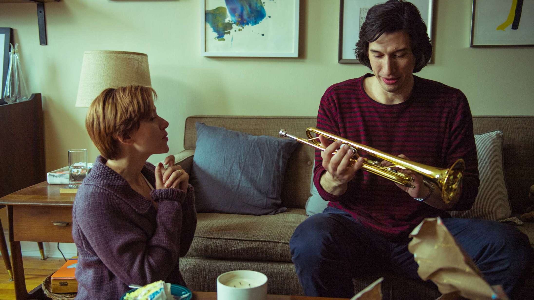 De bryder ud i halvfalsk skønsang på film – og selv stoiske træmænd knækker sammen