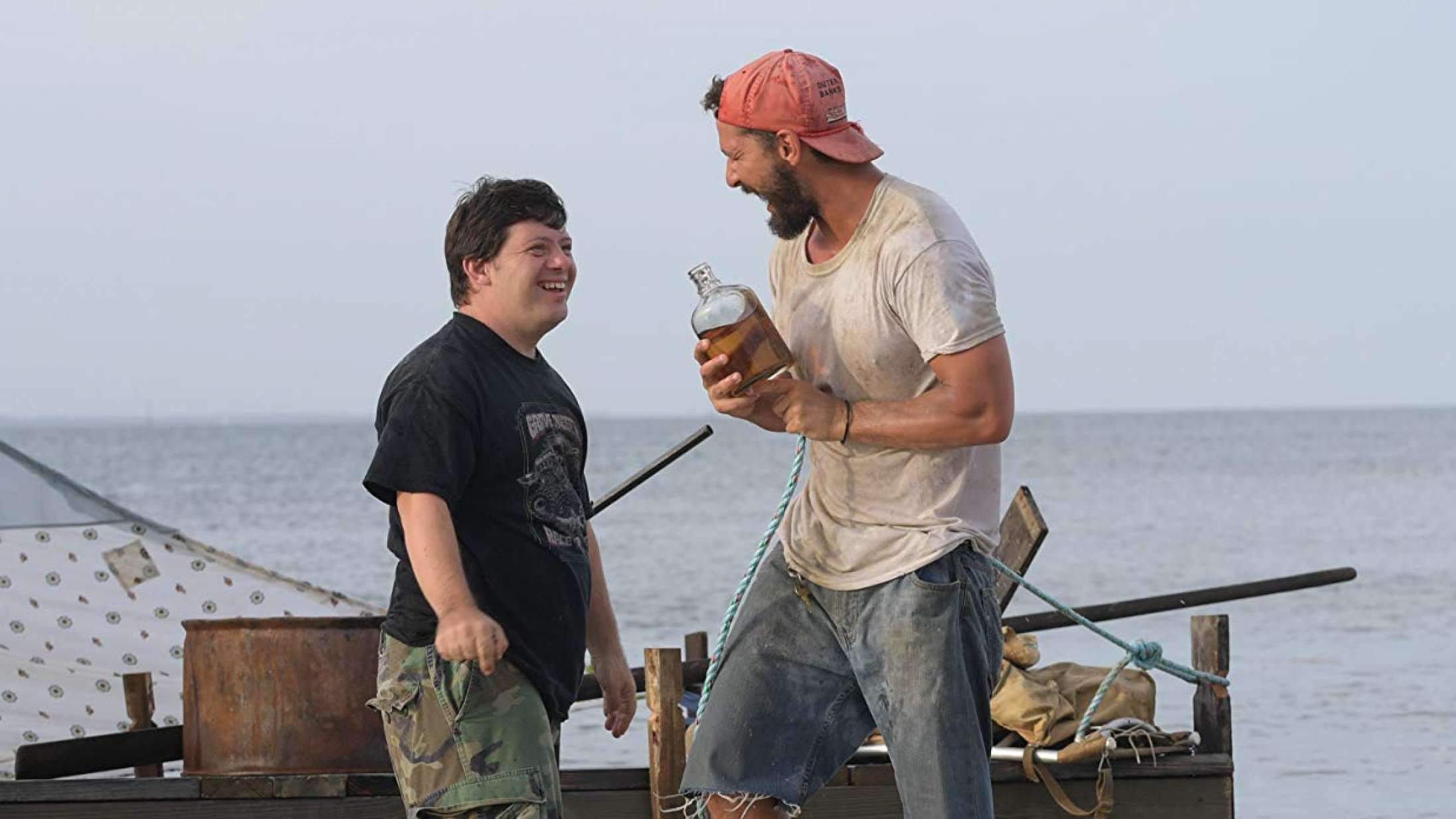 ’The Peanut Butter Falcon’: Shia LaBeouf og Down’s-skuespiller går lige i hjertet
