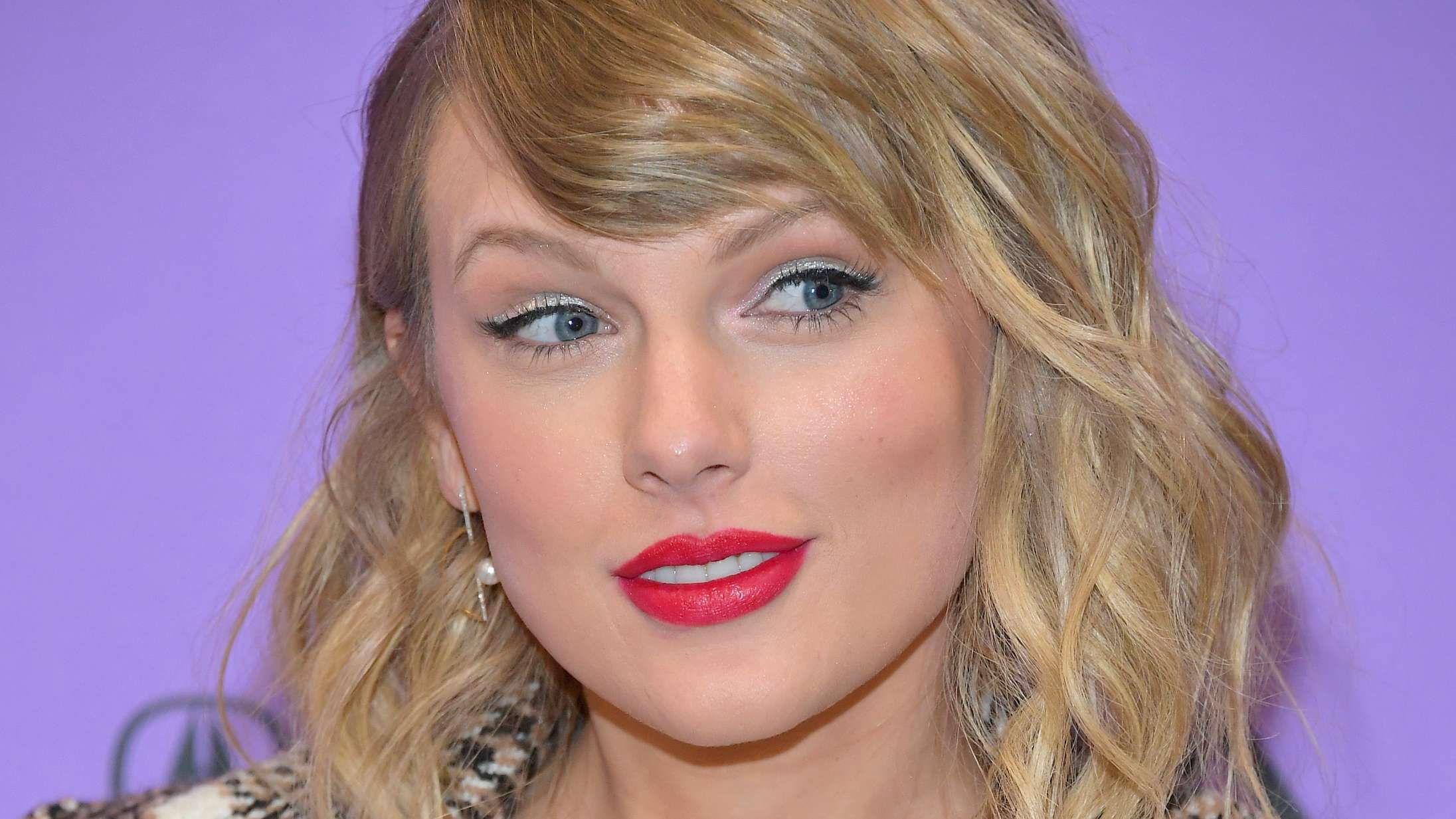 Taylor Swift kommenterer den lækkede ‘Famous’-samtale – og retter fokus et meget vigtigere sted hen