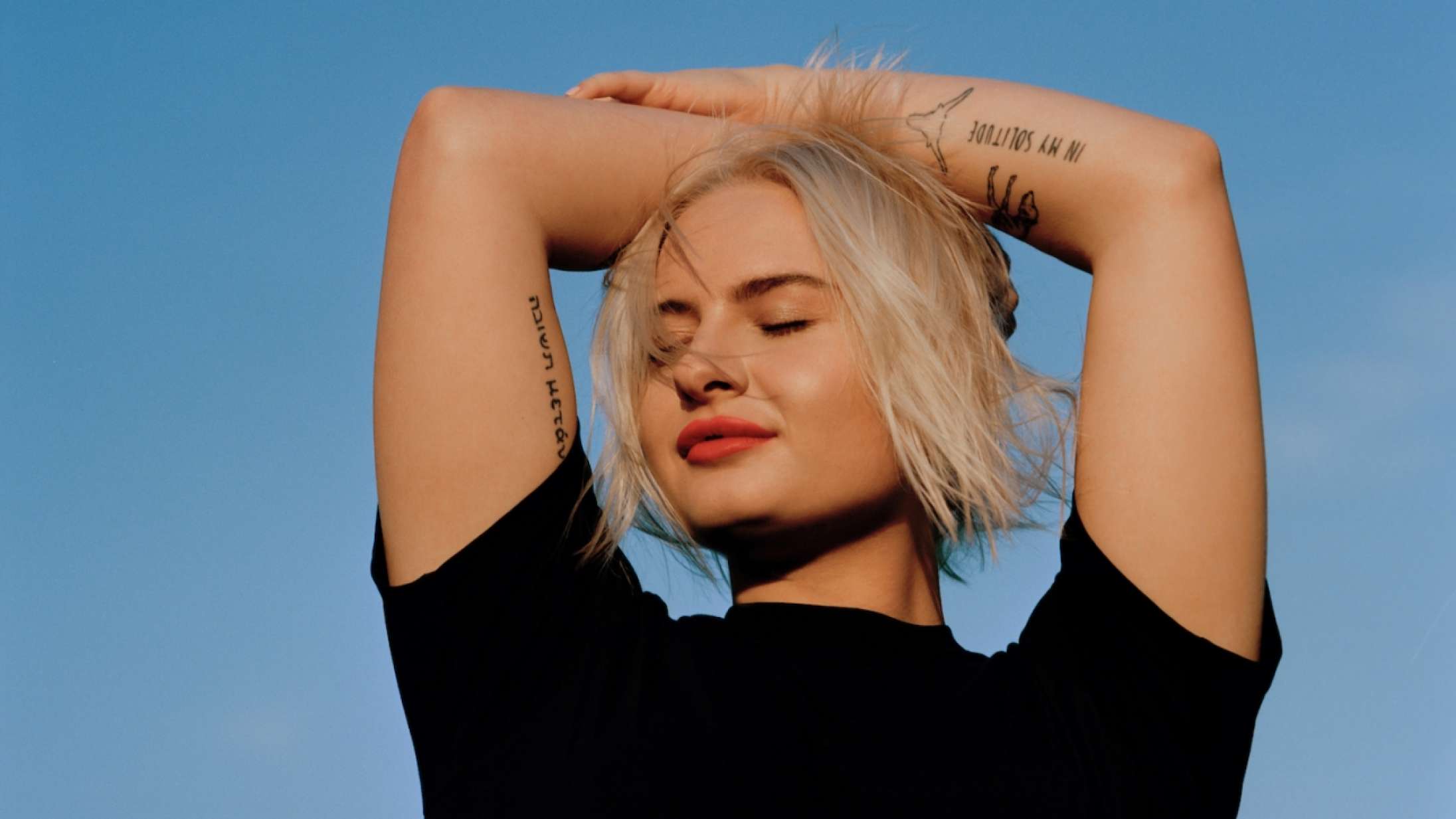 Fire år efter debutalbummet er Låpsleys soulpop blevet dybt uengagerende