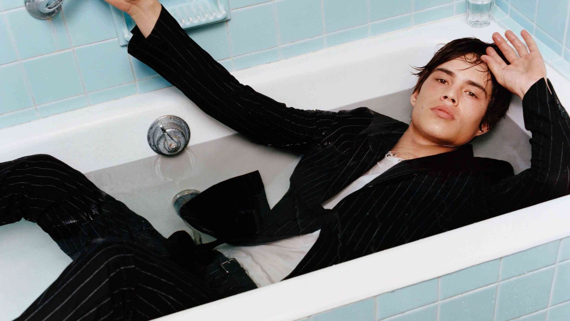 Det blazer op til mere velklædte tider: Her er tre stærke jakkesæt