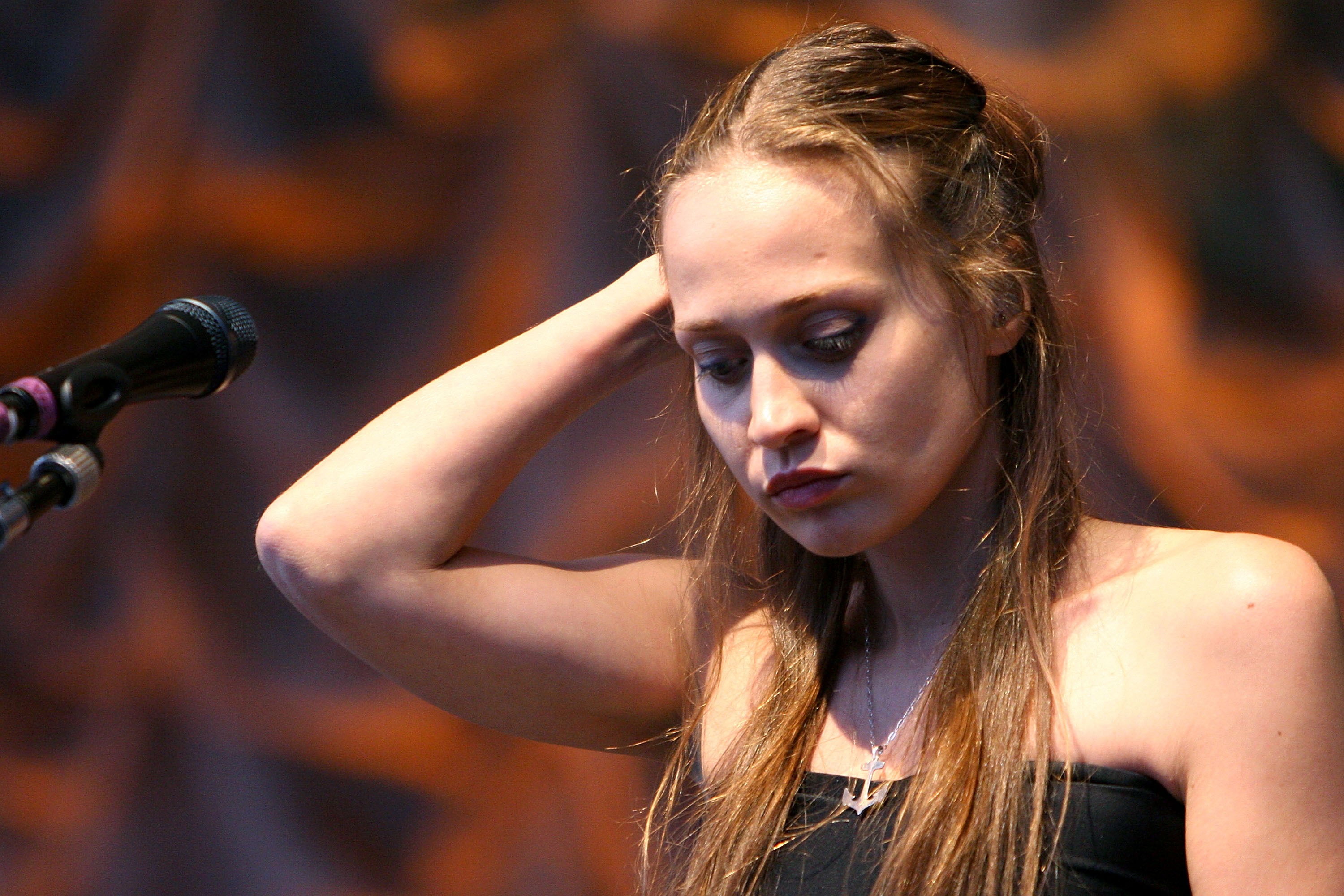 Fiona apple. Фиона Эппл. Fiona Apple 2020. Фиона Эппл сейчас. Фиона Эппл 2022.