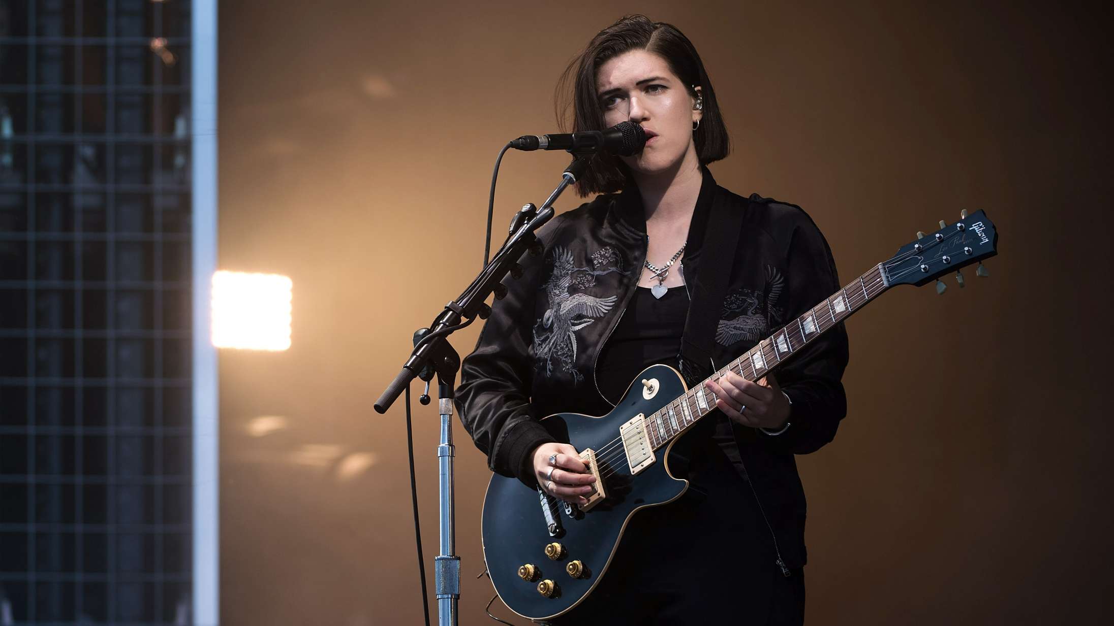 The xx-sanger Romy Madley Croft annoncerer debut-soloalbum