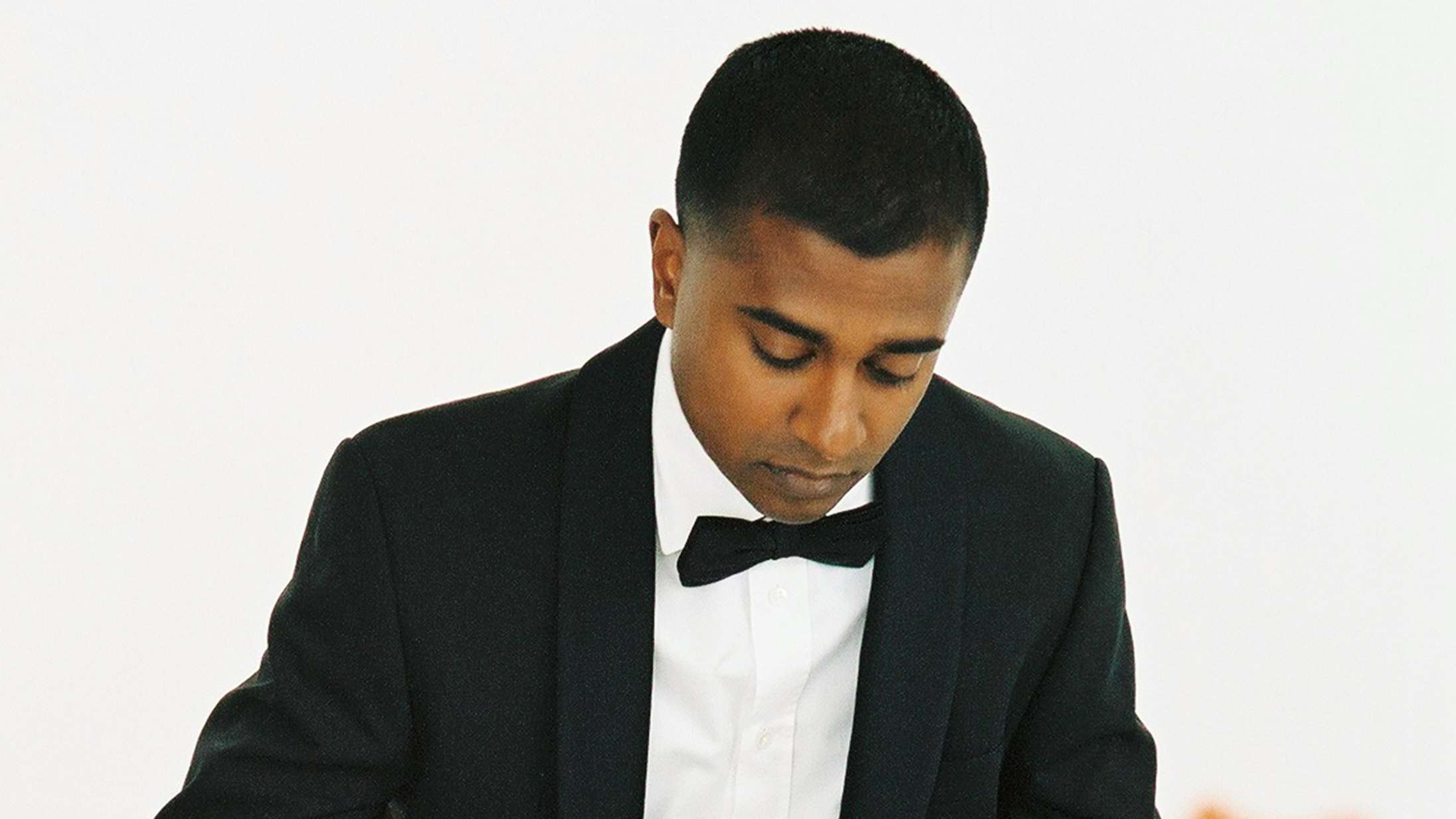 Premiere: Lord Siva er ‘Det perfekte menneske’ i musikvideoen til ‘Problemet’