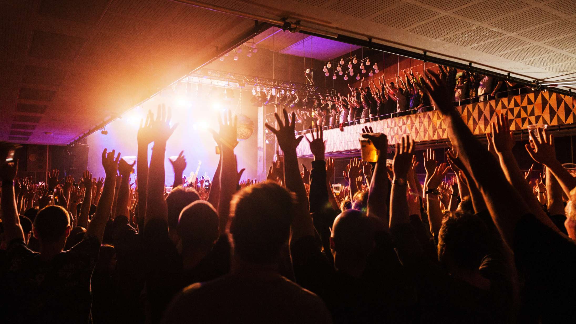 Genåbningsplan for biografer og spillesteder er klar – coronapas spiller vigtig rolle