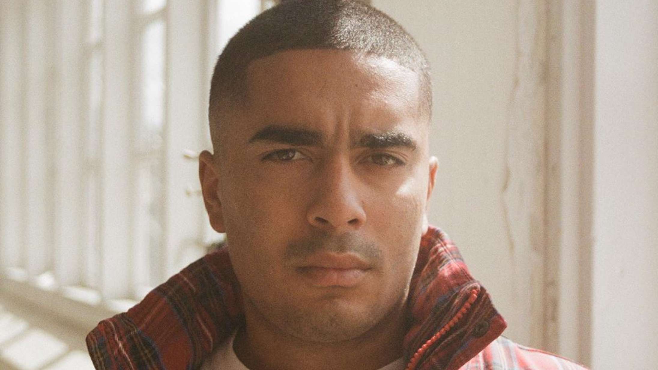 Kesi er ‘Tilbage’ med en ny lyd – og med en syngende Hennedub på omkvædet