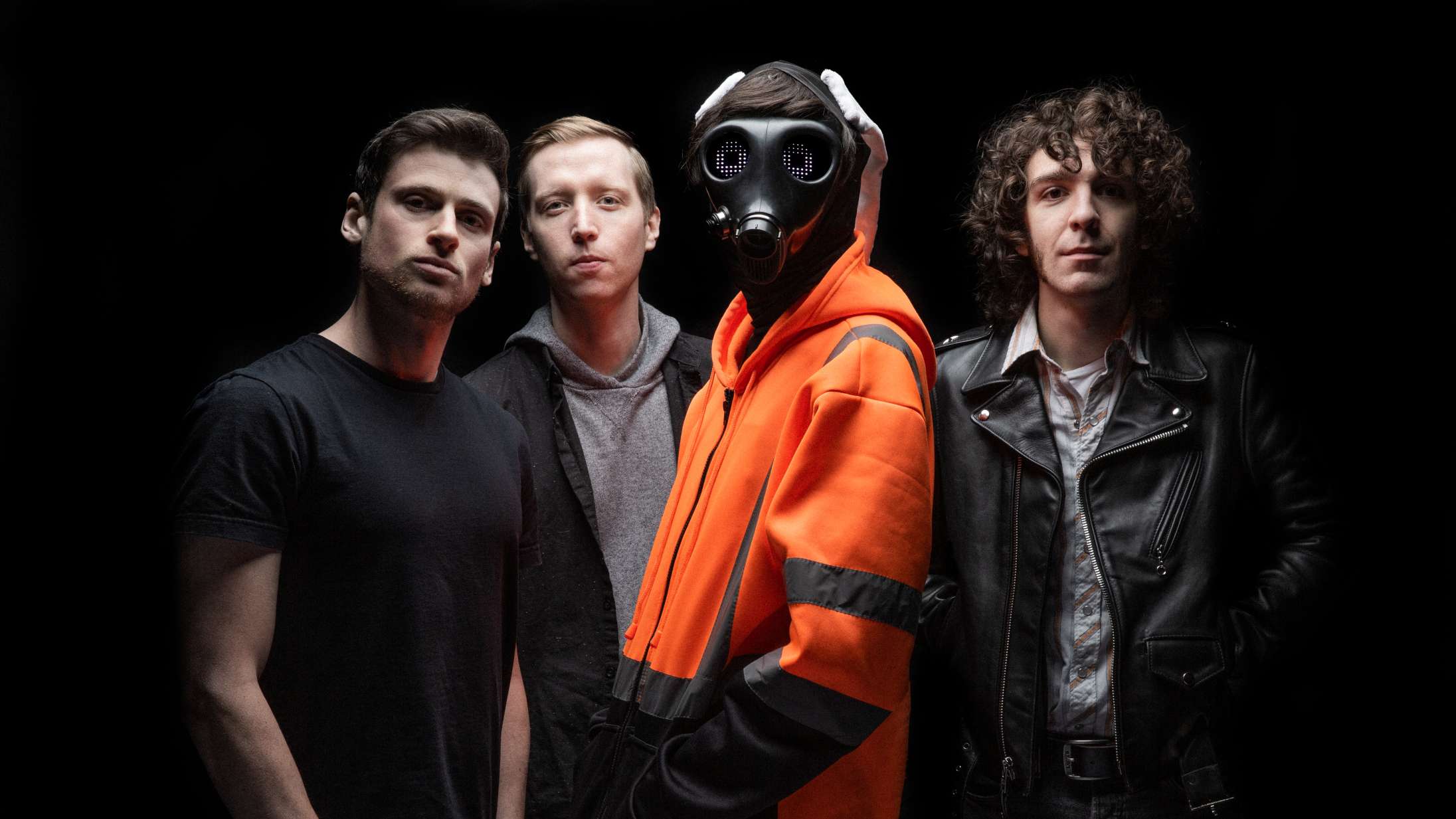 Car Seat Headrest omfavner elektronisk musik og rammer et foreløbigt lavpunkt