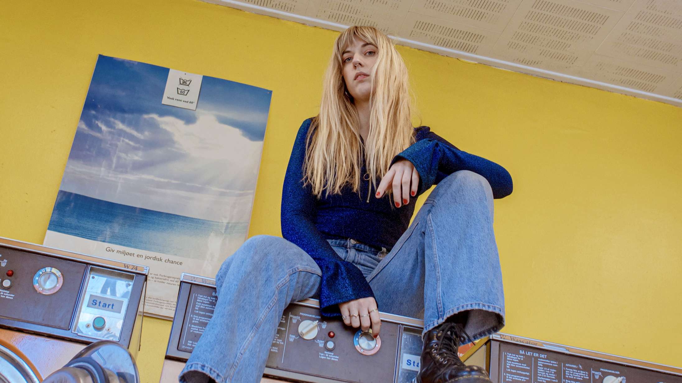 Premiere: Greta overvinder mørket på den fabelagtige popsang ‘Hydrogen’