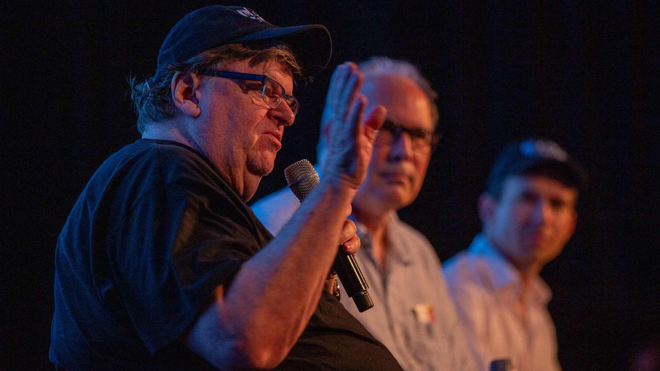 Michael Moore-produceret miljødokumentar fjernet fra YouTube – skaberne kalder det »åbenlys censur«