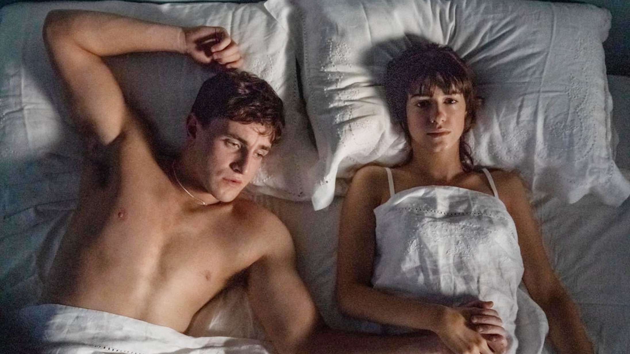 Sexscenerne i ‘Normale mennesker’ røg på Pornhub til producerens store fortrydelse