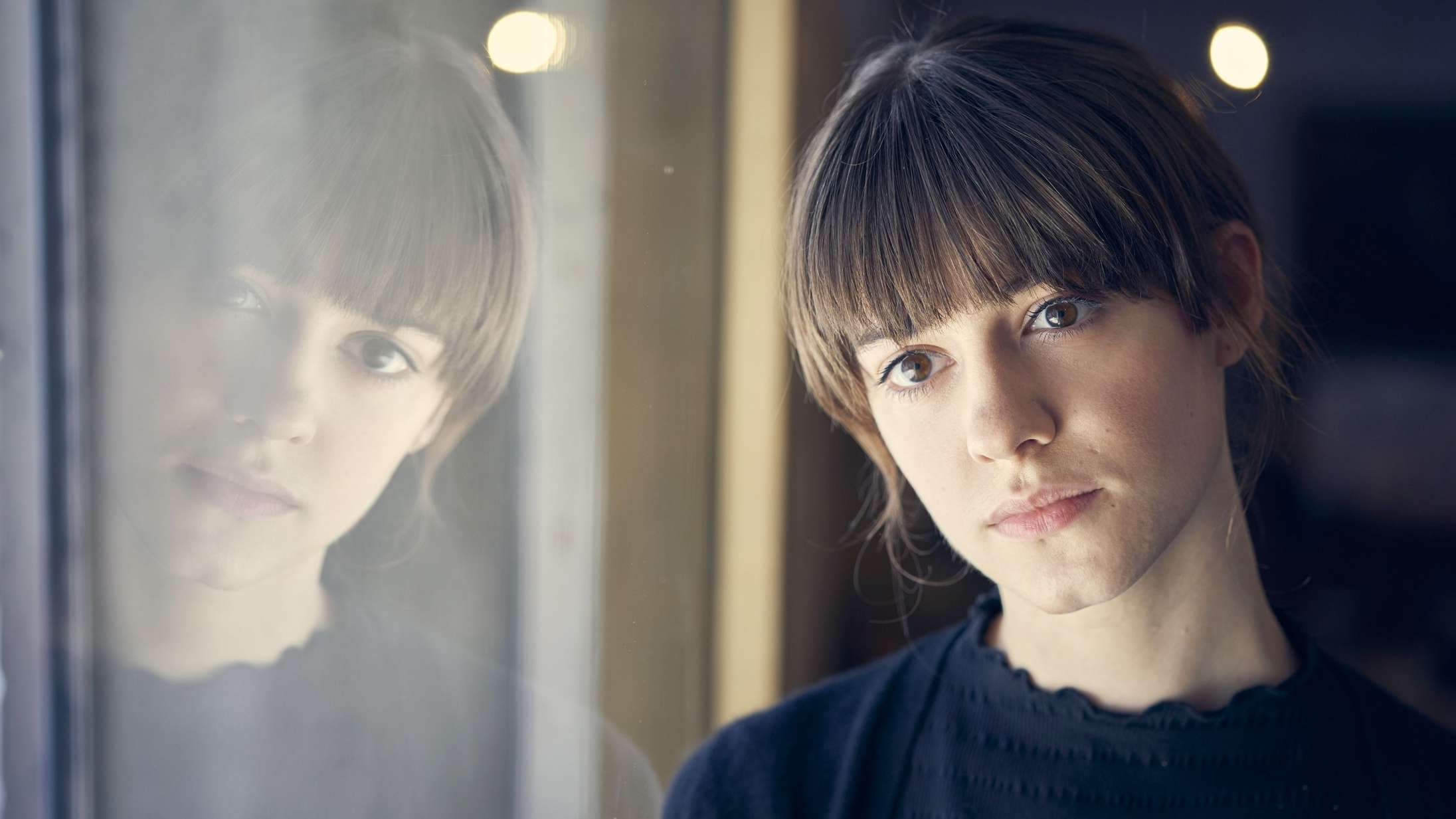 ’Normale mennesker’: Serien baseret på Sally Rooneys romanfænomen er loyal og lækker