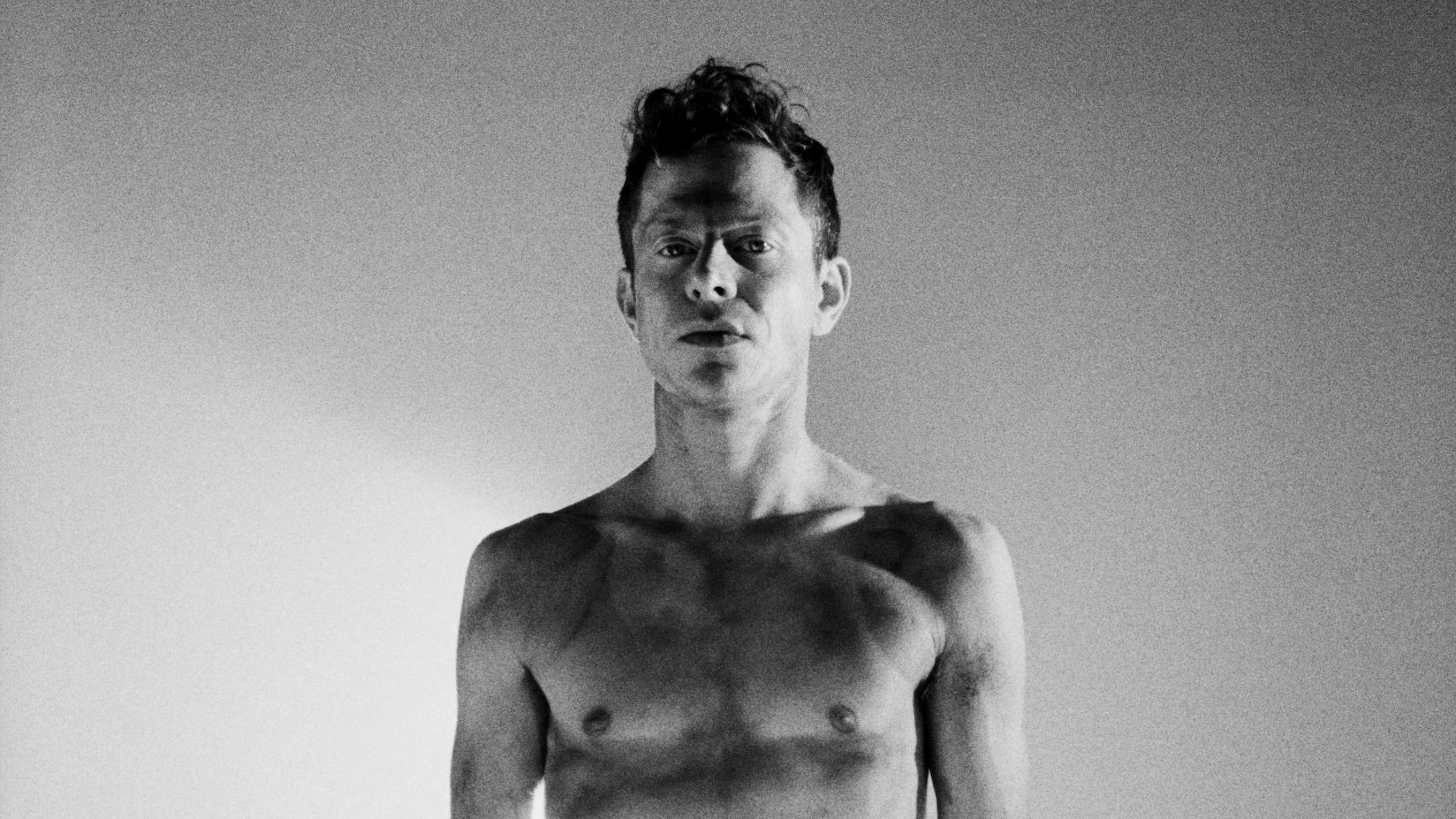 ‘Ugly Season’: Perfume Genius’ mesterlige album er et postkort fra verdens mest omsorgsfulde revolution