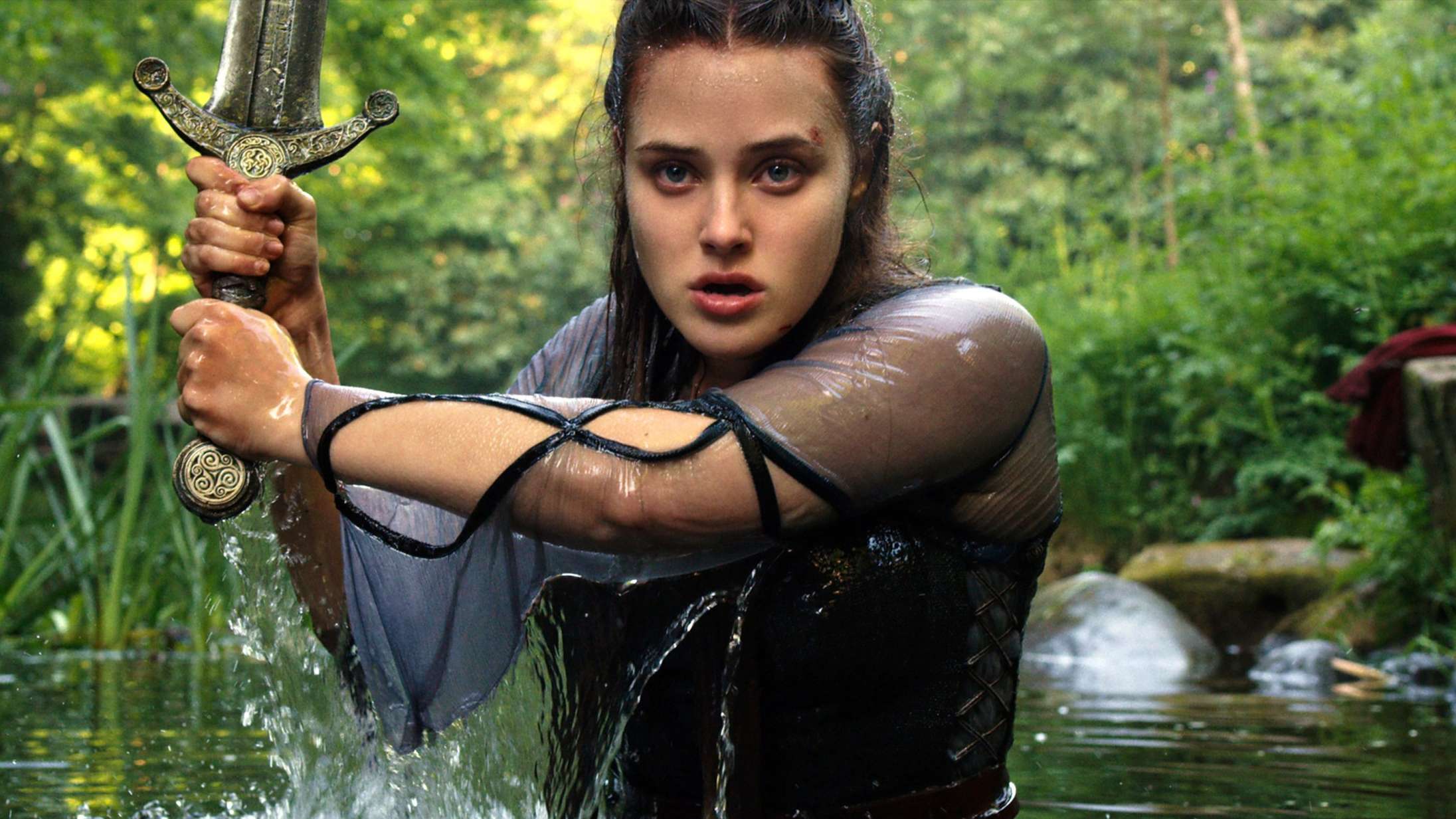 ’Cursed’: ’Game of Thrones’ møder ’Mortal Kombat’ i magisk fantasyserie på Netflix