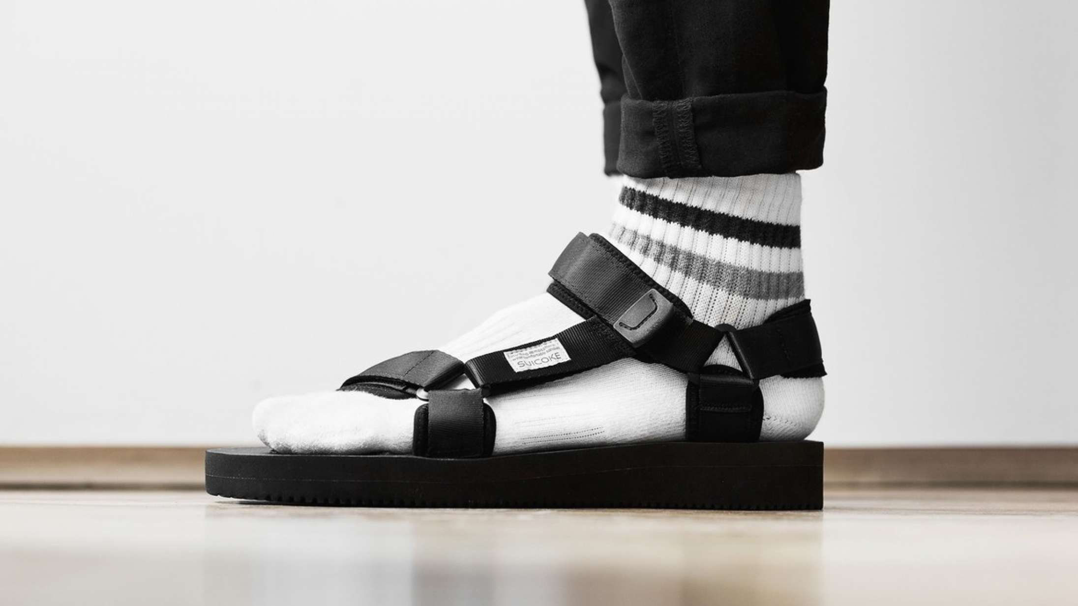 Fra fodformet til fashion: Sådan fandt velcro-sandalen ind i varmen