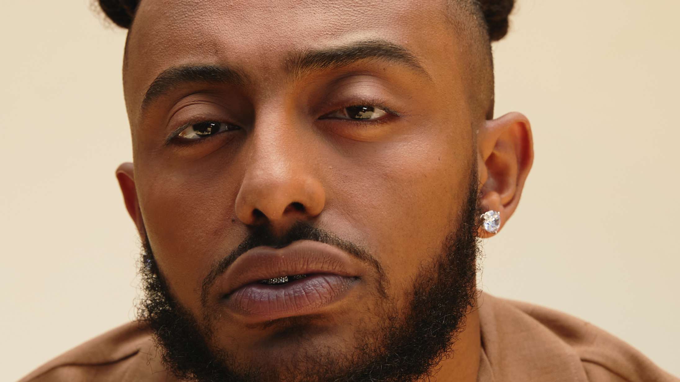 Efter en karriere i dødvande har Aminé (endelig) fundet sin stemme på ‘Limbo’