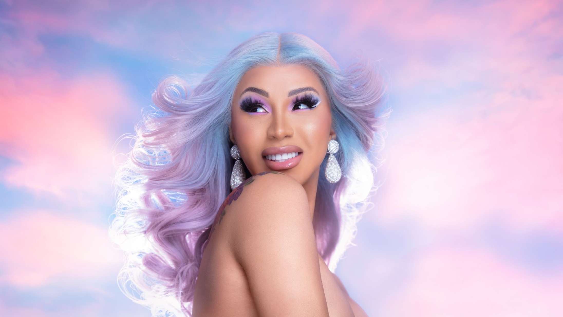 Cardi B afslører, hvor mange penge hun bruger på coronatest: »Det er seriøst en helt ny forretning«