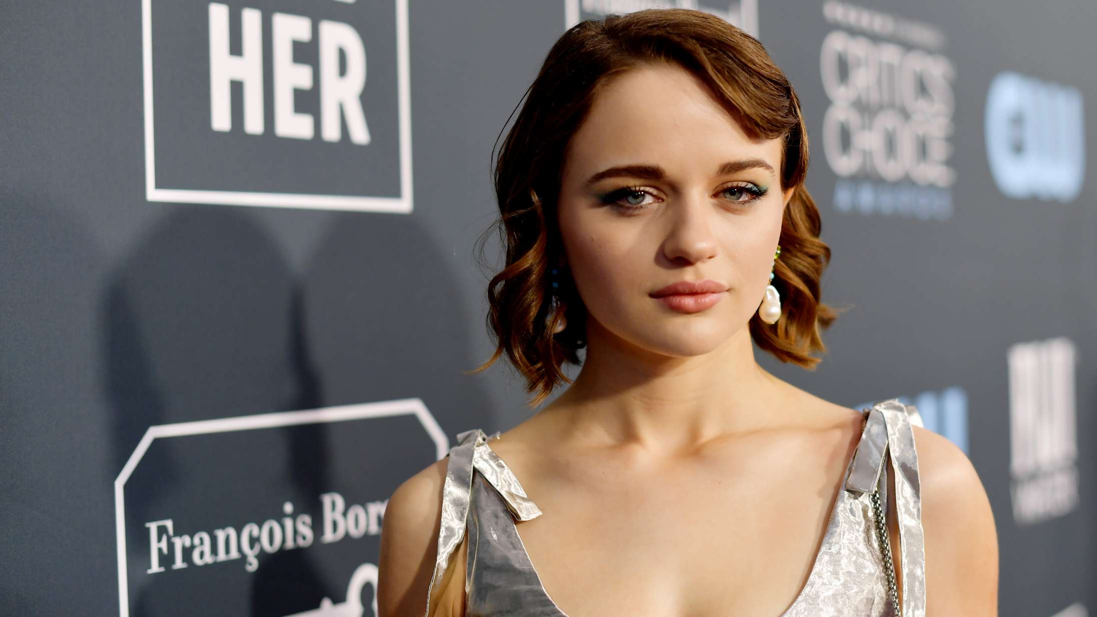 ‘The Kissing Booth’-stjerne skal spille lejemorder over for Brad Pitt