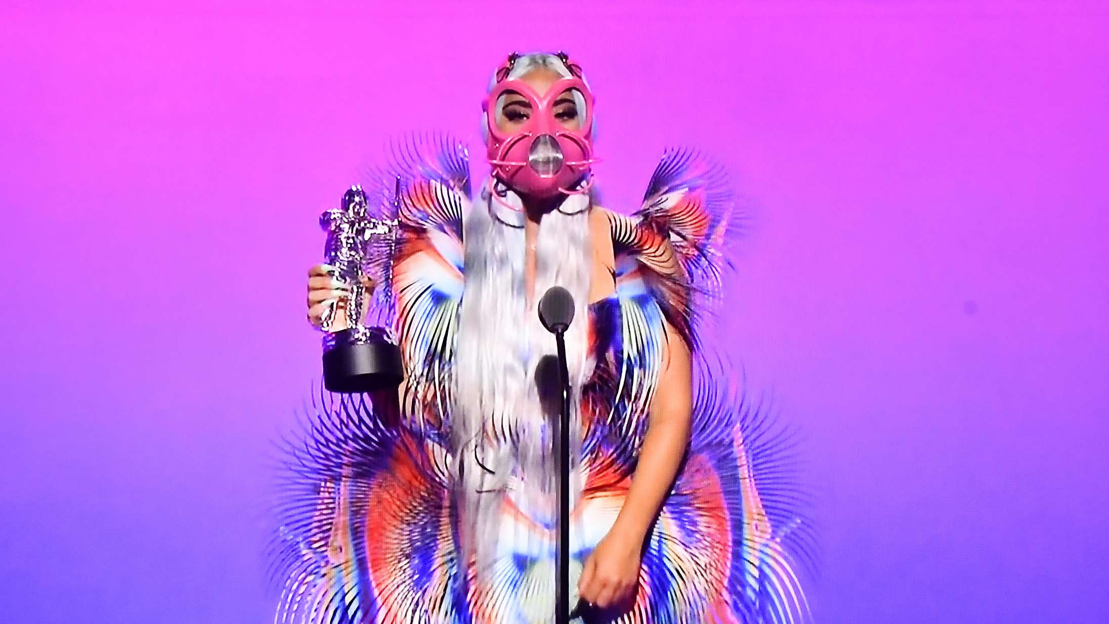 Lady Gaga dominerede årets MTV Music Video Awards – se alle vinderne