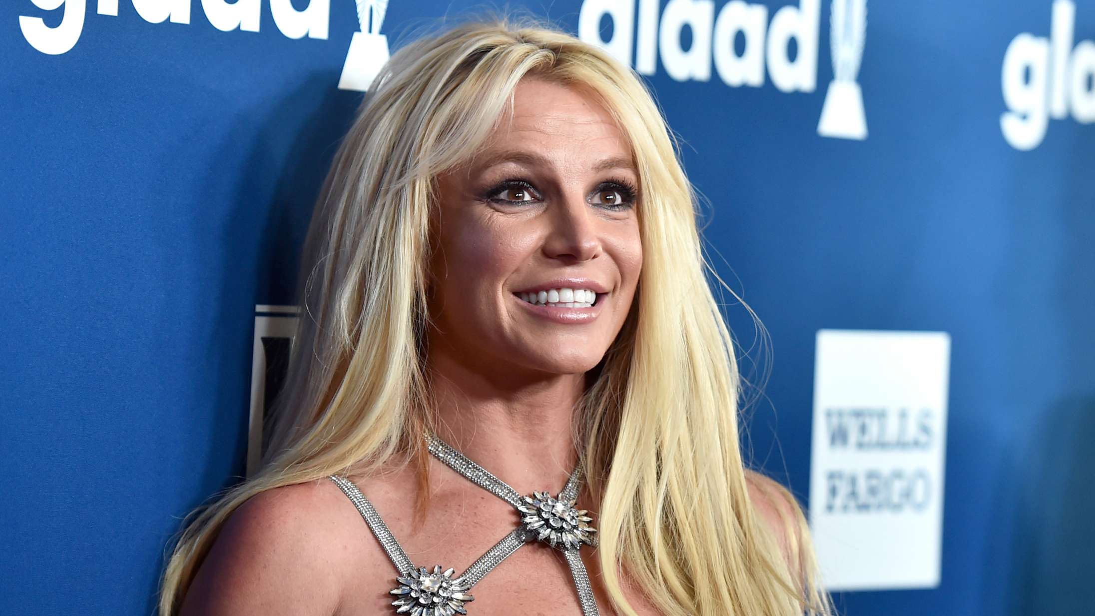 Britney Spears annoncerer graviditet – inklusive anekdoten om, hvordan hun overrasket fandt ud af det