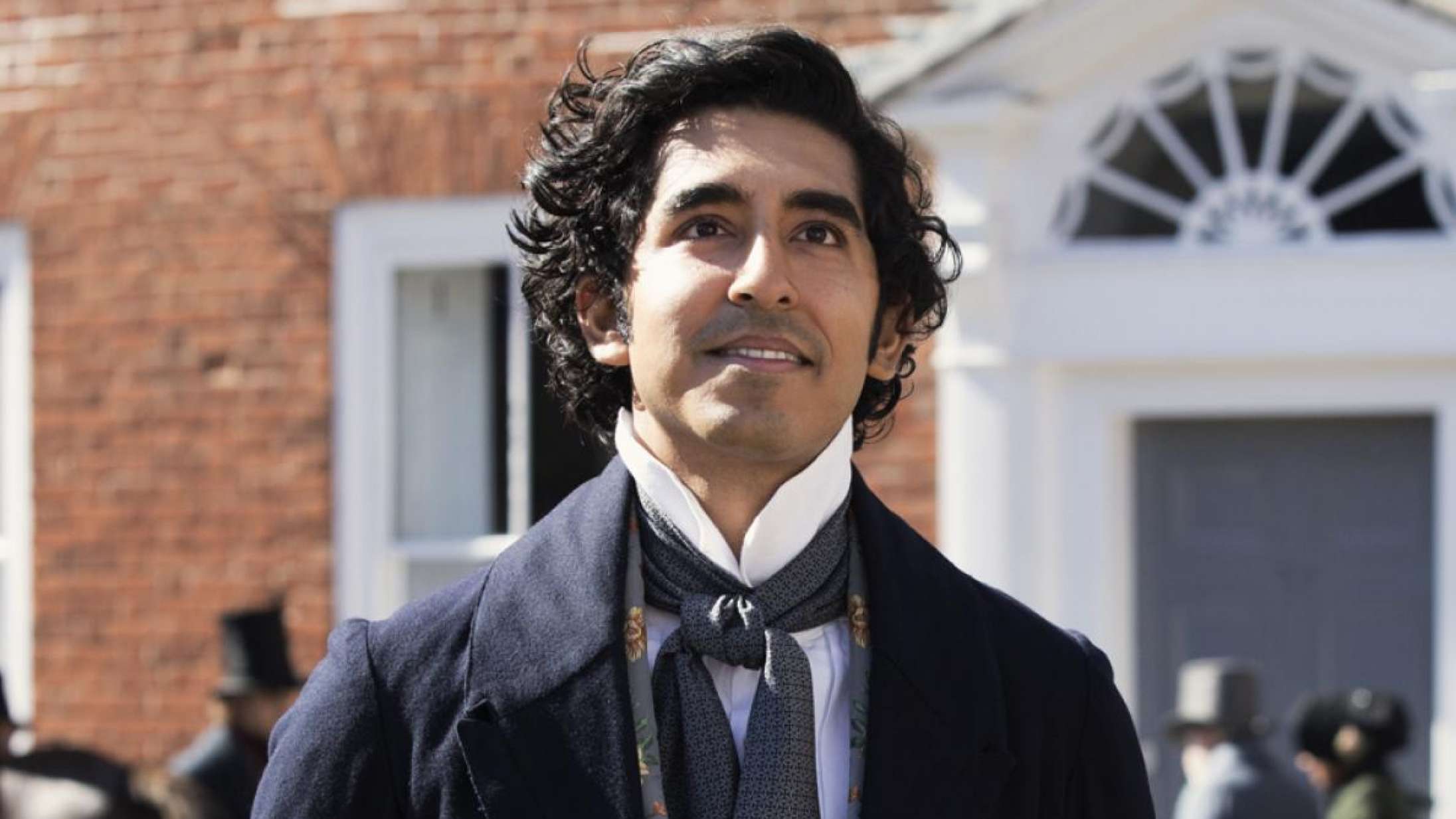 ‘The Personal History of David Copperfield’: Dev Patel holder fanen højt i ’Veep’-skabers lidt for pæne drama