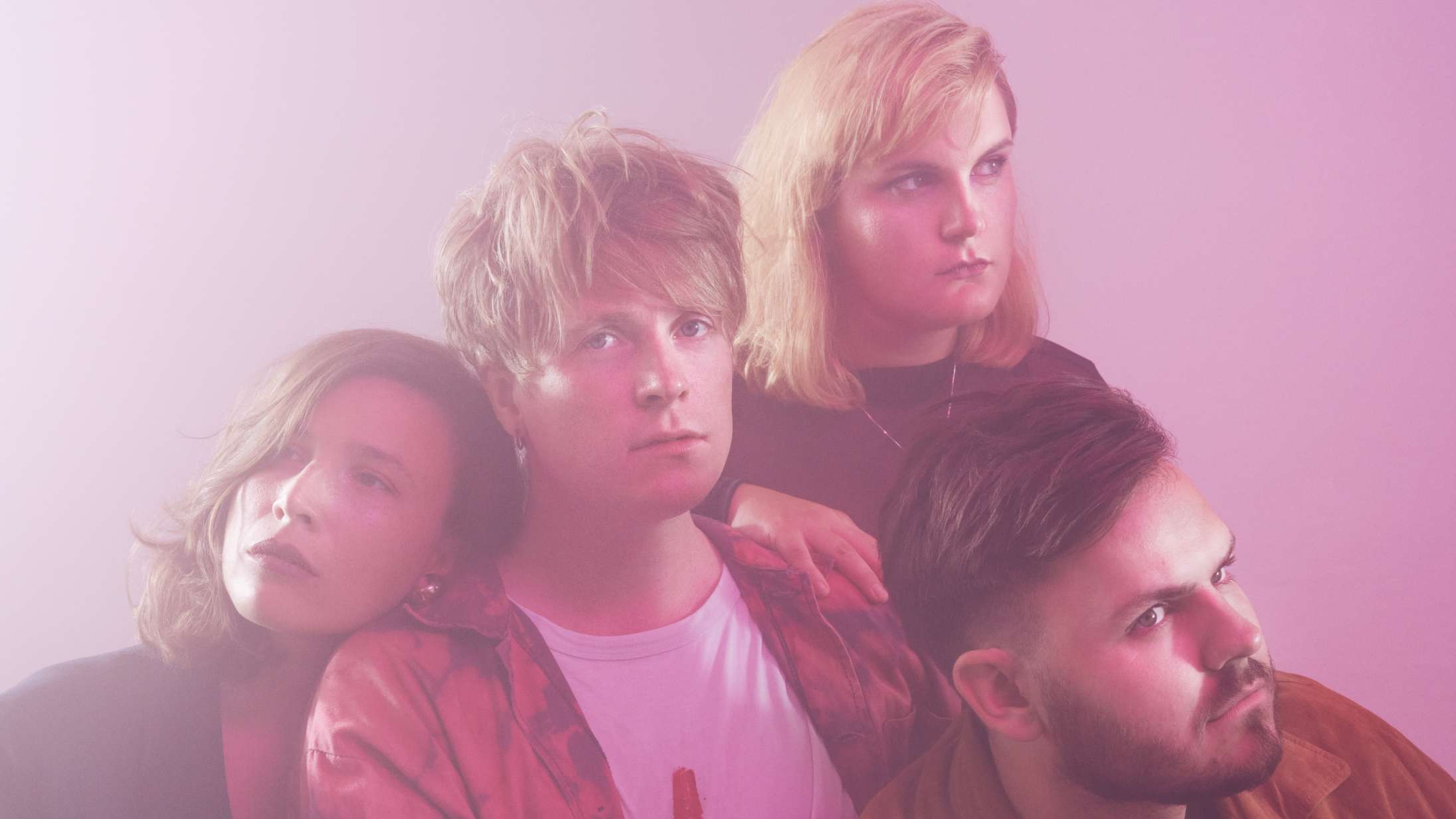 Ganger annoncerer udgivelsen af deres imødesete andet album: ’Tro’