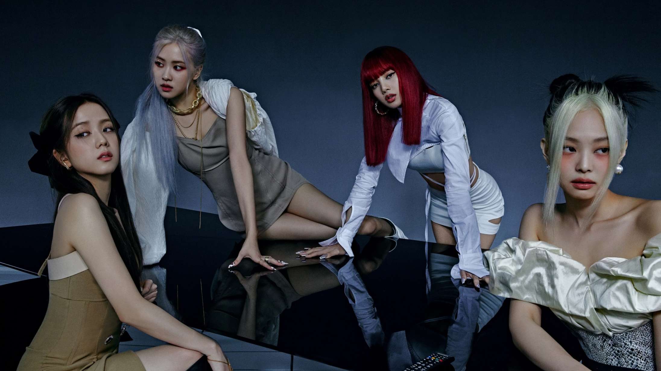 Blackpinks ‘The Album’ vækker adrenalinrusen fra festivalerne – selv om virkeligheden er en onsdag morgen i metroen