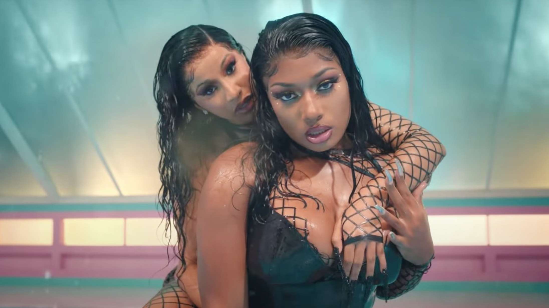 Cardi B afslører hvilken sang af en kvindelig rapper, der er mere »nasty« end ’WAP’