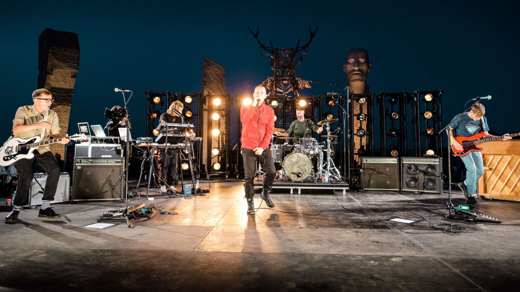 The Minds of 99 udgiver koncertfilm oven på udskudt Parken-koncert