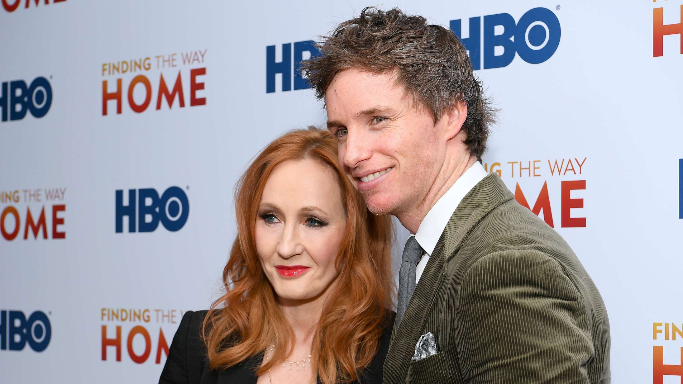 Eddie Redmayne kalder shitstormen mod J.K. Rowling for »absolut modbydelig«