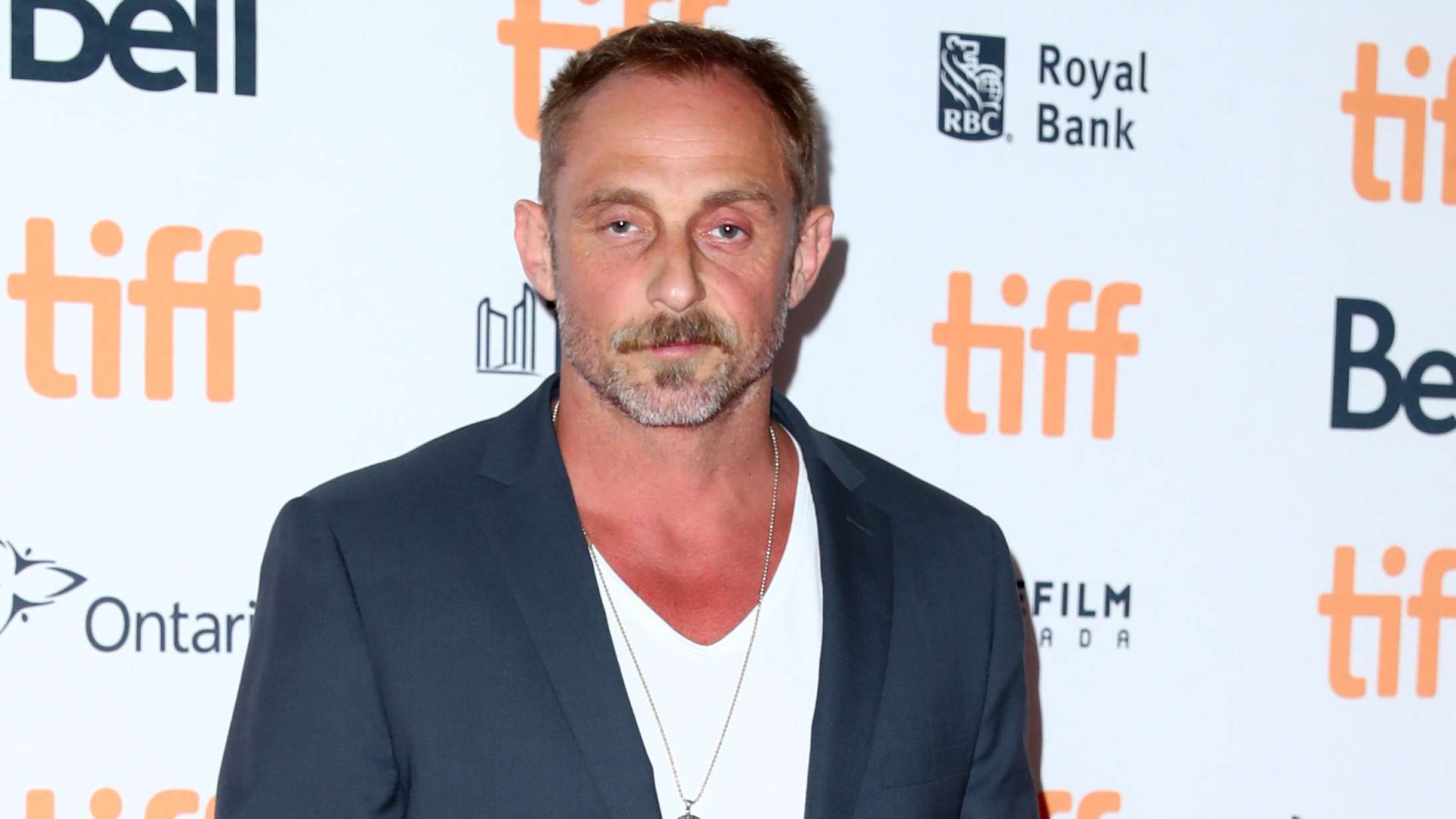 Roland Møller lander stor rolle i Russo-brødrenes nye event-serie