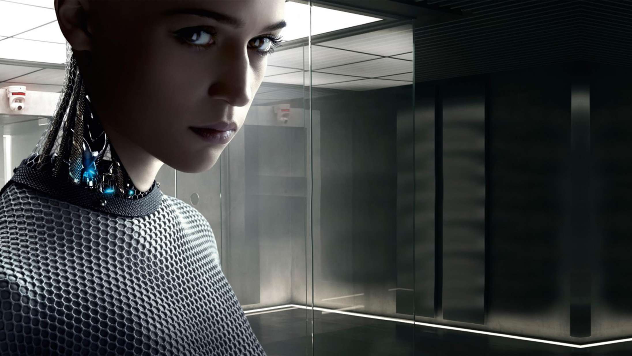 Lyt til podcasten Soundvenue Filmklub: Var vi for hurtige, da vi kaldte ’Ex Machina’ for et science-fiction mesterværk?