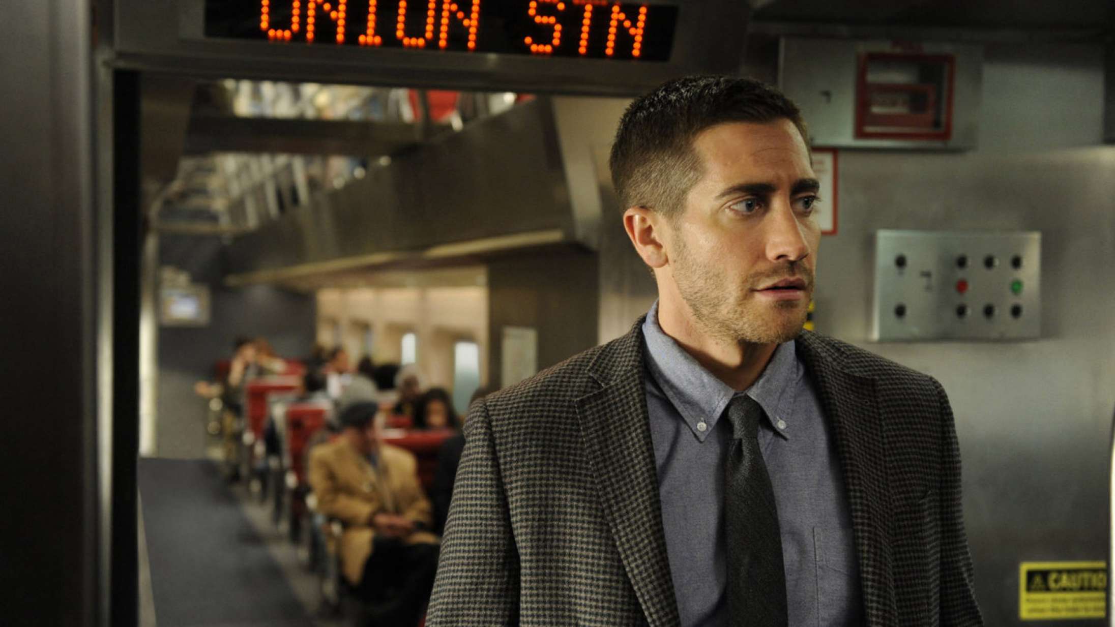 Seks tidsrejsefilm fra nyere tid, der giver (lidt) mere mening end ’Tenet’