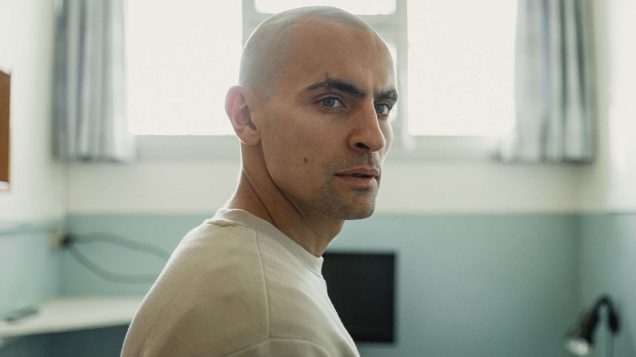 Det tog Jonathan Harboe to år at træne sig op til at se buff ud på skærmen i 1,5 minut i ’Alfa’: »Jeg spiste 5.500 kalorier om dagen«