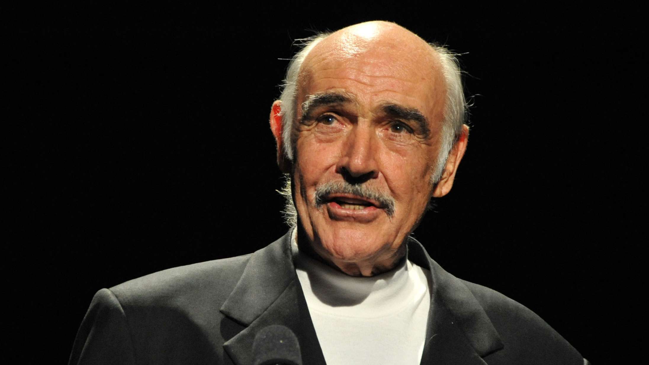 Sean Connery er død