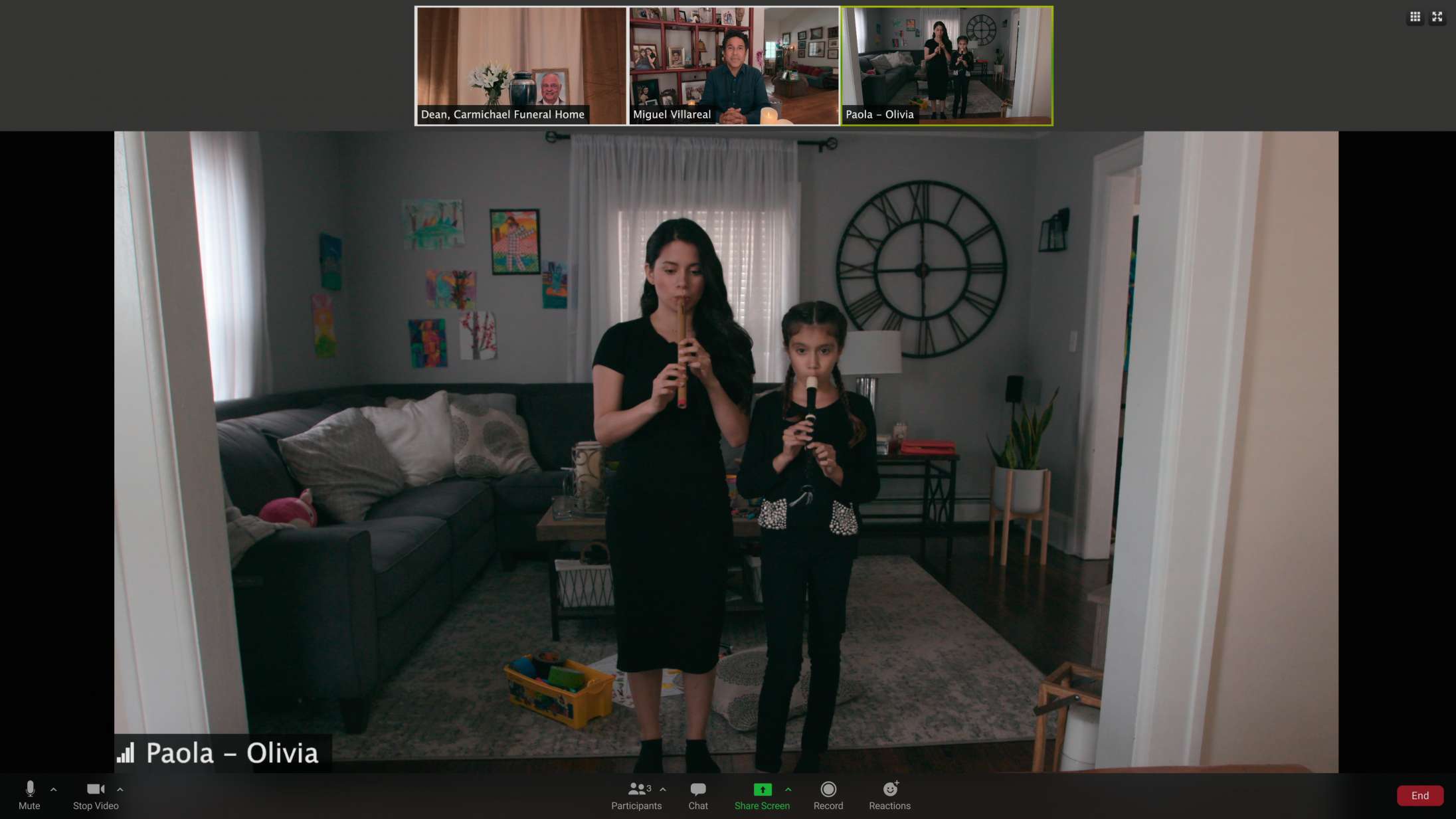 ’Social Distance’: Nej tak, Netflix – jeg vil ikke se et spejl af min røvsyge corona-virkelighed