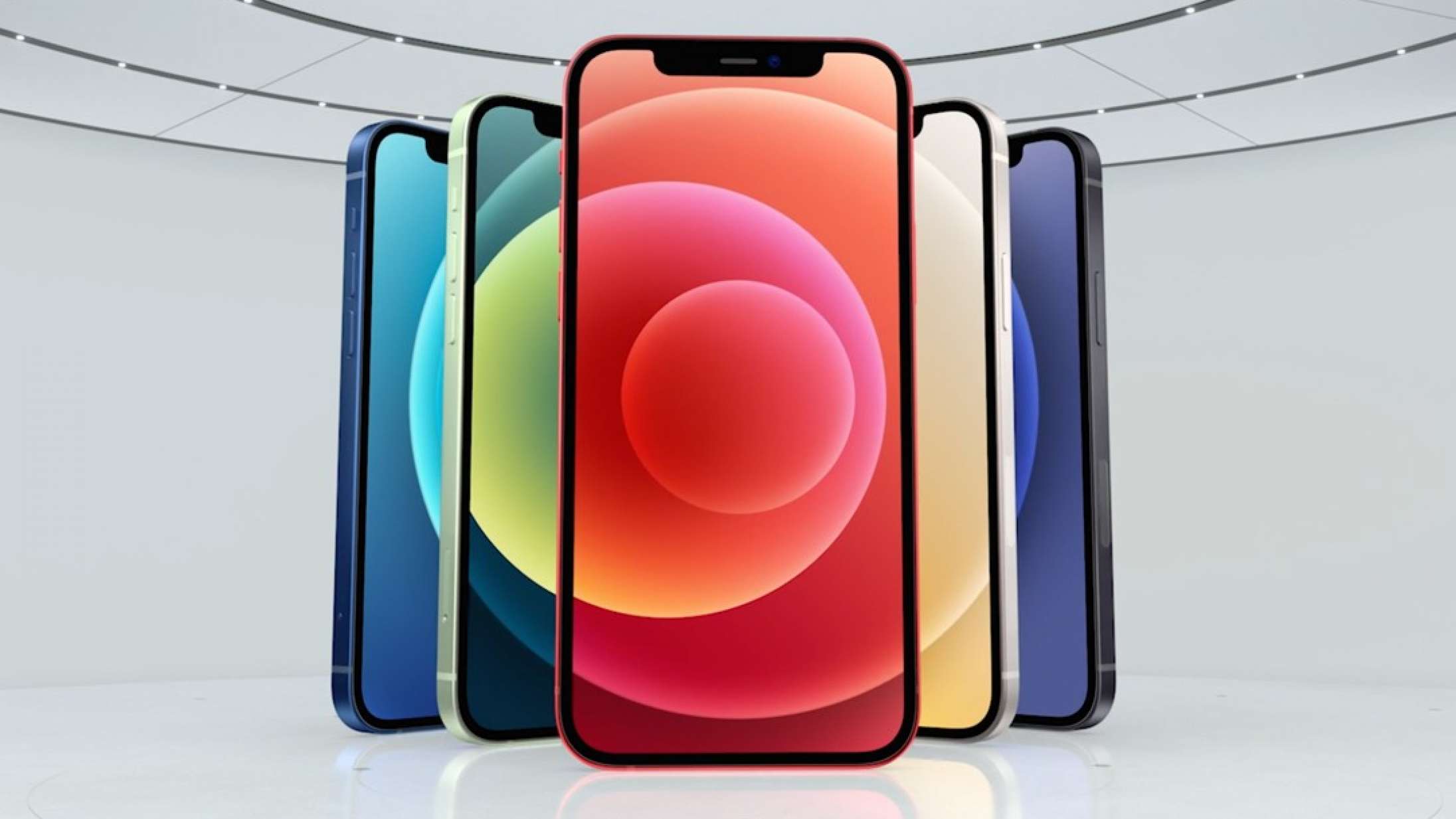 Med iPhone 12 sætter Apple fokus på miljøet, siger de – men helt så simpelt er det næppe