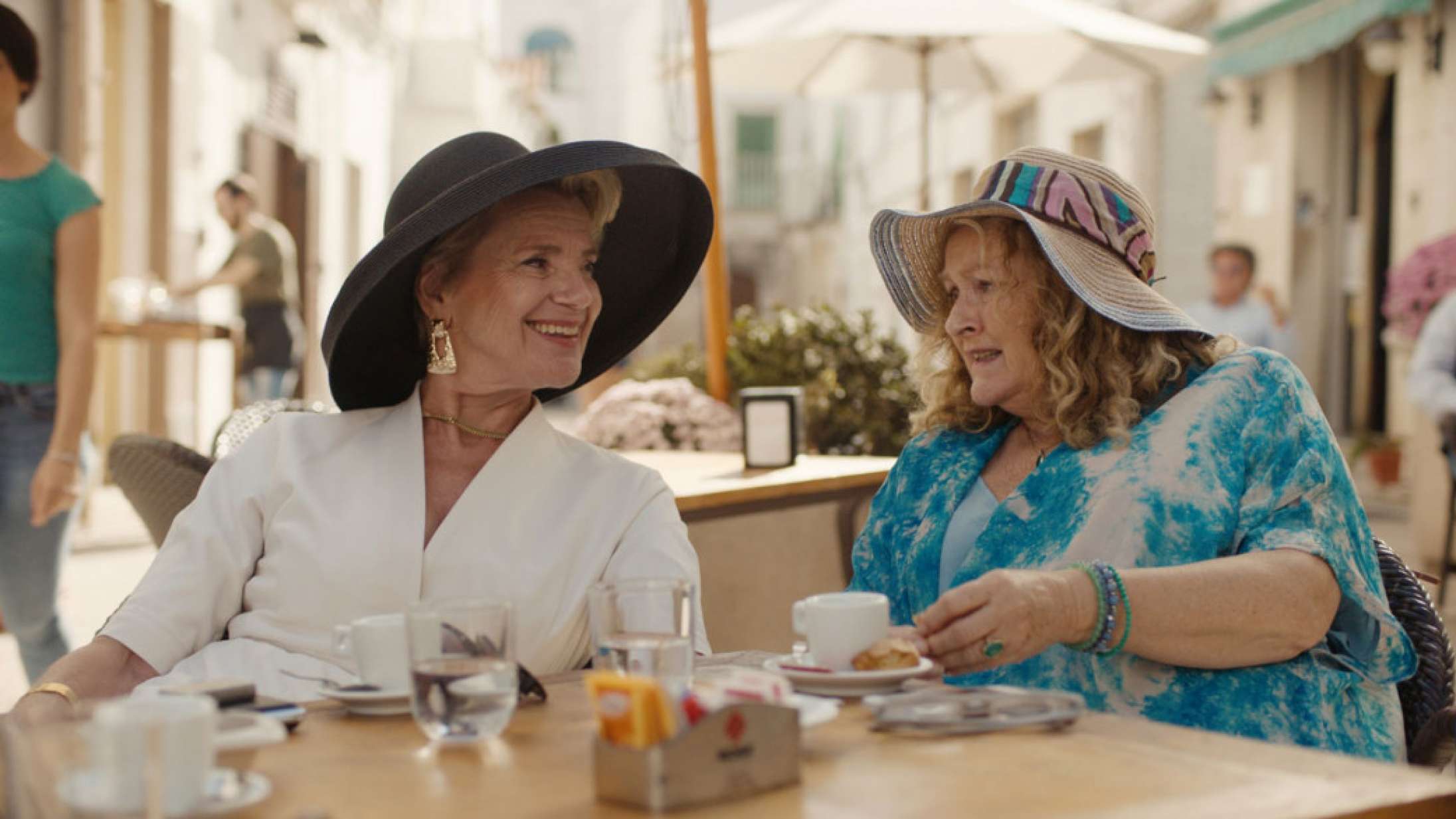 ’Madklubben’: Budskabet fiser hurtigt ind i ny dansk komedie om ældre kvinder