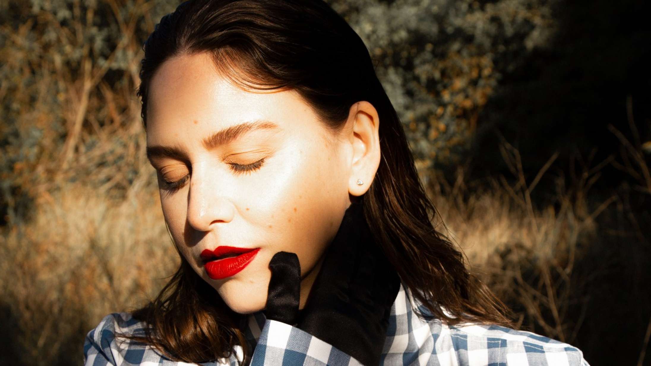 ‘All My Eyes Are Open part I & II’: Fallulahs eventyrlystne pop er blevet lidt for strømlinet