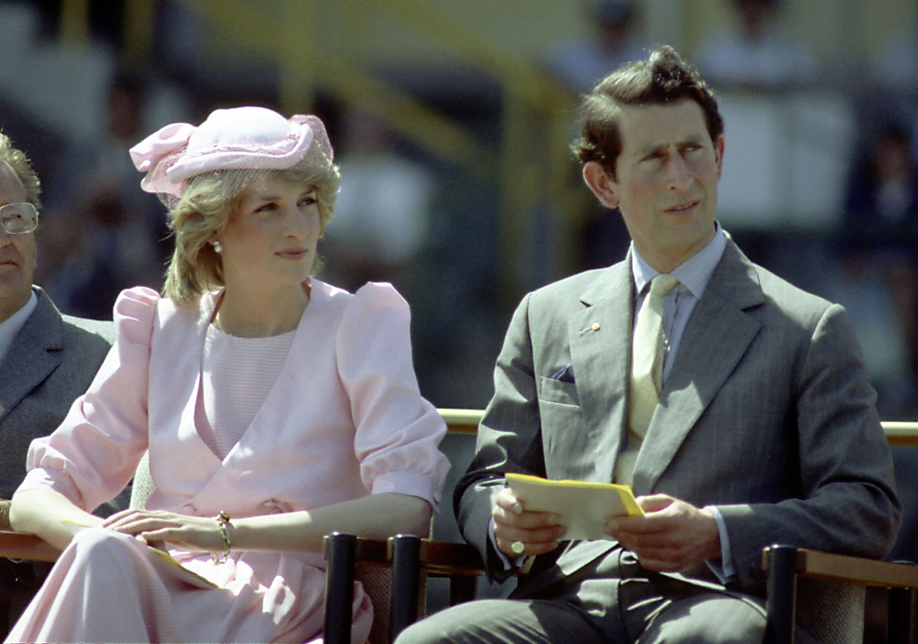 Diana og Charles stjæler billedet i ’The Crown’ – men hvad er fakta, og