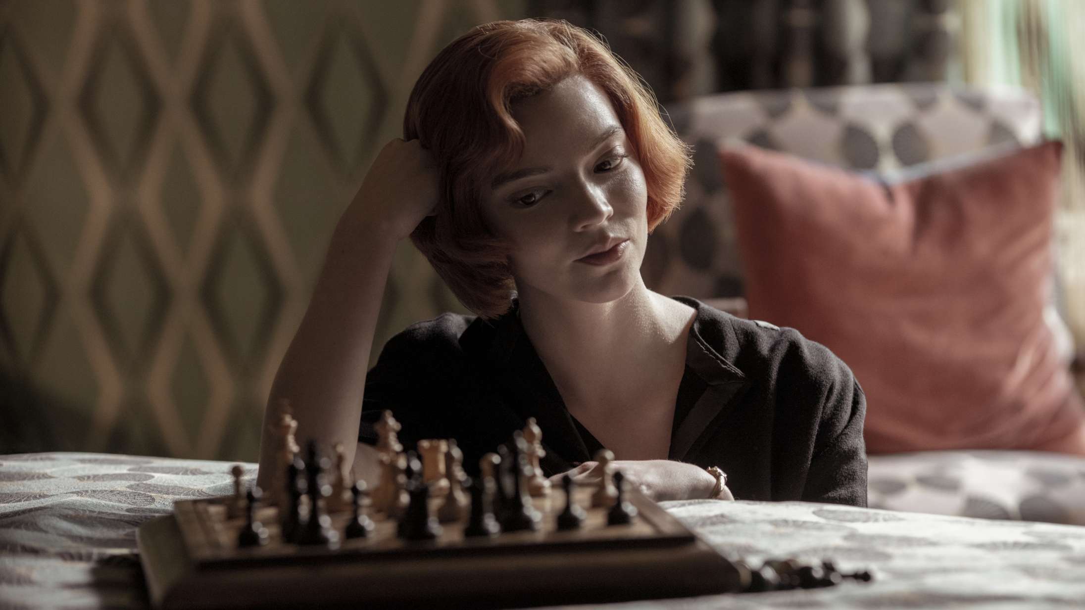 Anya Taylor-Joy genforenes med ’Dronninggambit’-skaber i romanfilmatisering fra ‘Lolita’-forfatter