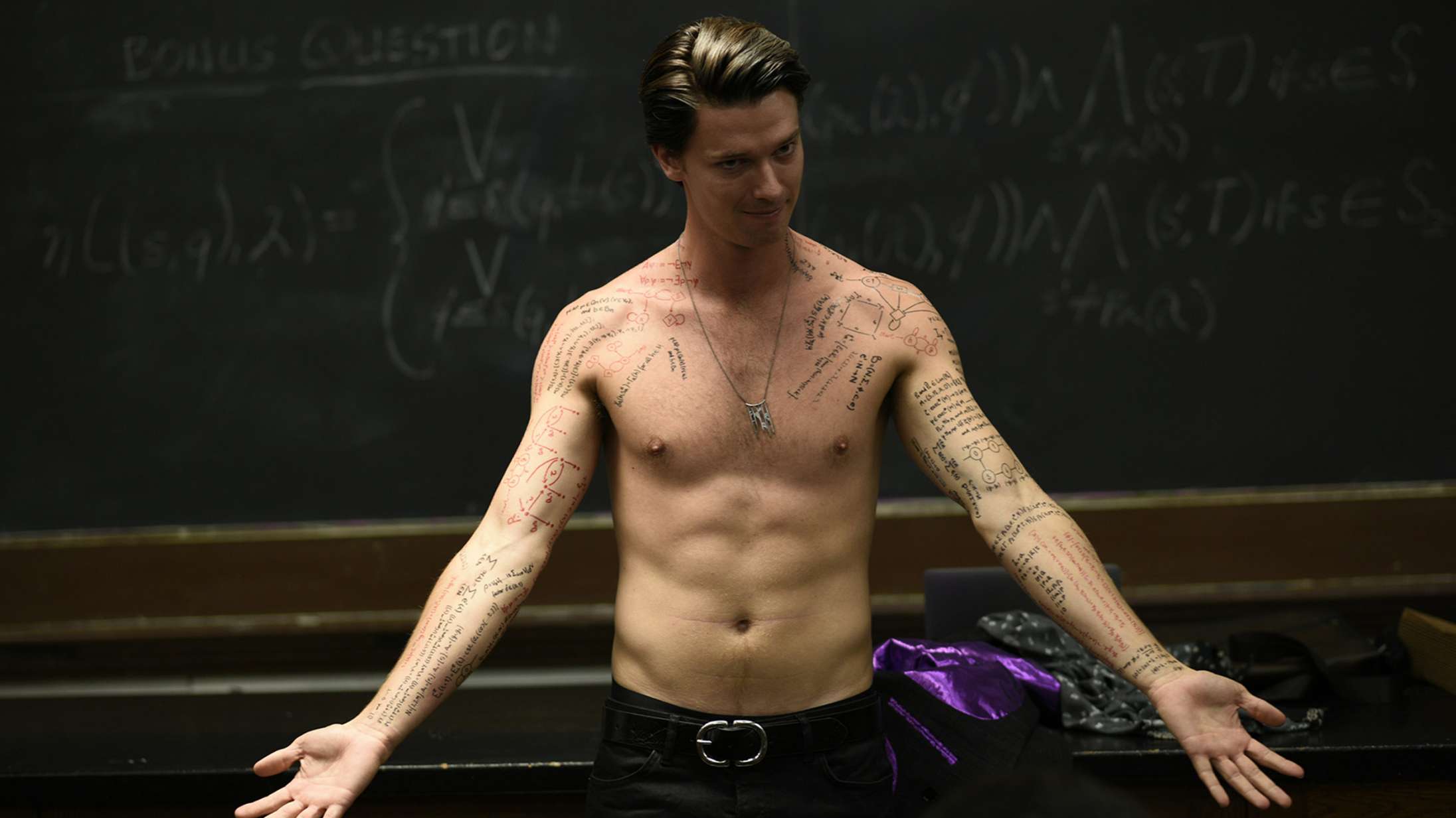 ’Daniel Isn’t Real’: Schwarzenegger Jr. er en bleg skygge af sin far i psykedelisk horror