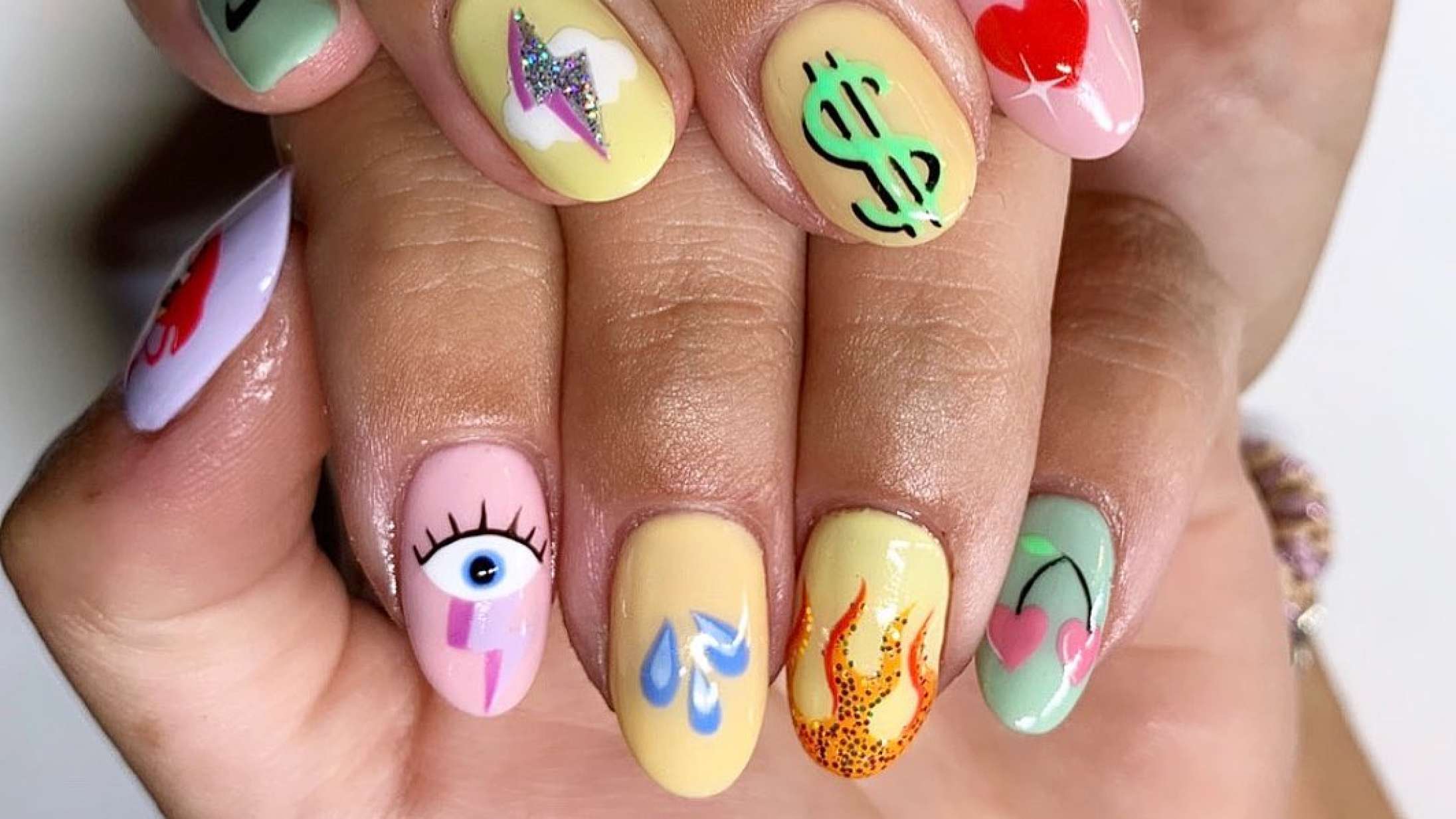 Sådan kommer du selv i gang med at lave neglekunst: »Sydkorea og Japan er lysår foran«